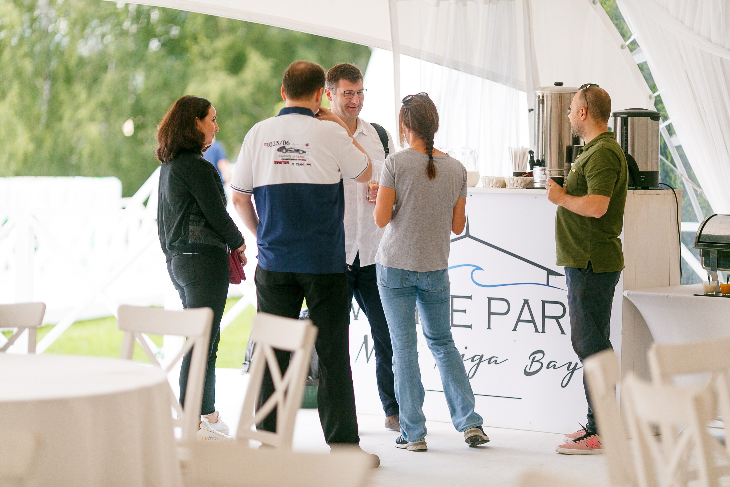 Выездной коучинг на берегу Строгинской поймы. Репортажный фотограф Борис Геер