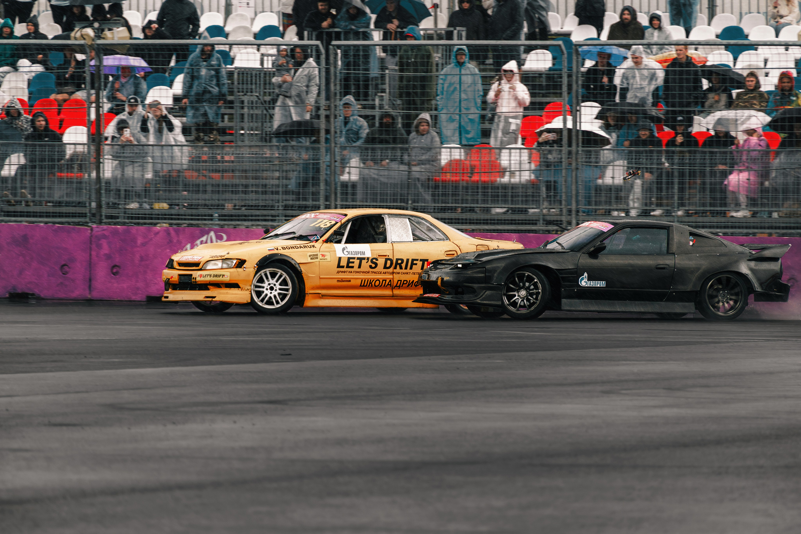 IDDC Этап 2: Бетонный Колизей и блогеры в деле