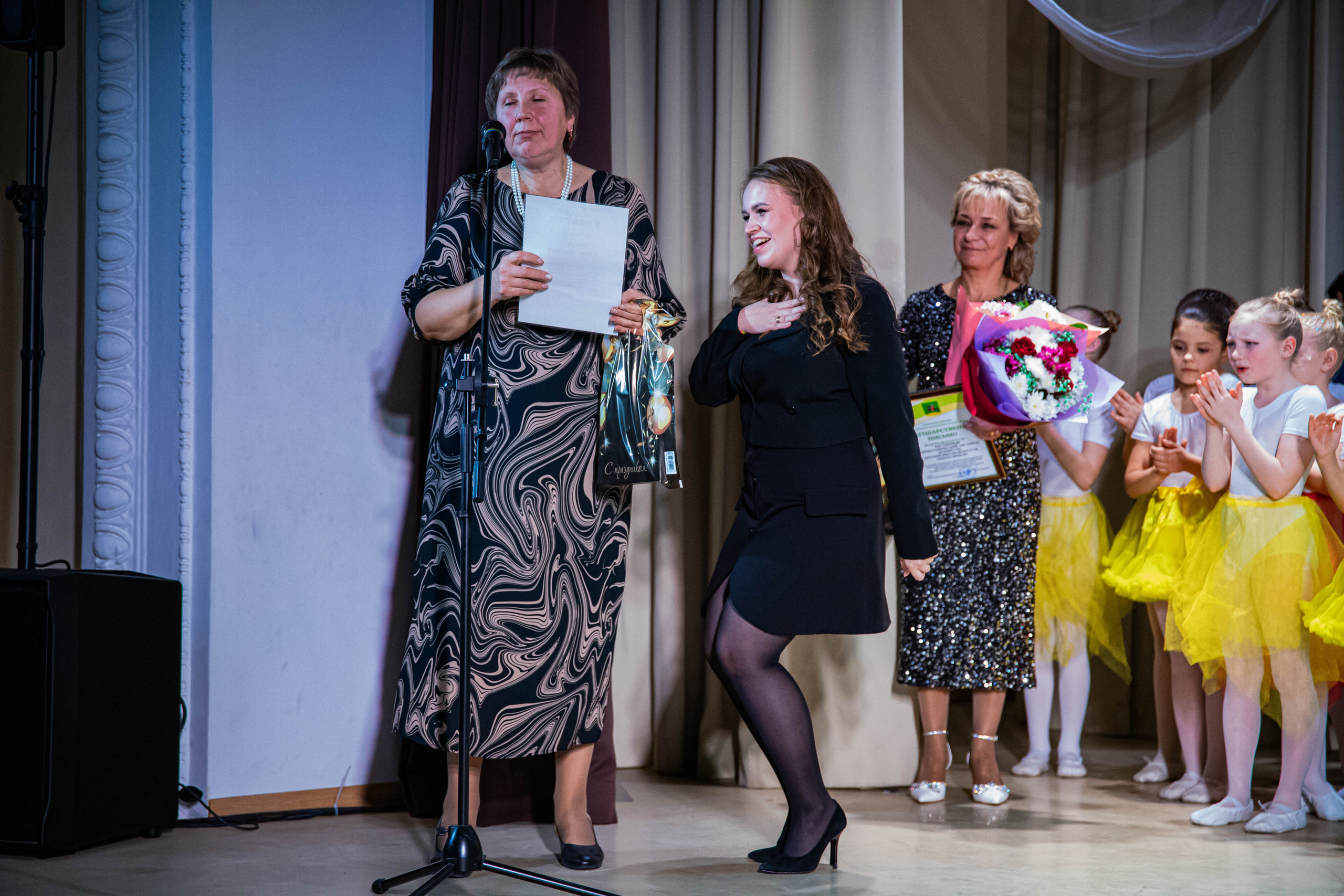 «Конфетти» Юбилейный концерт «Твори Добро». Фотограф Дарья Маташкова