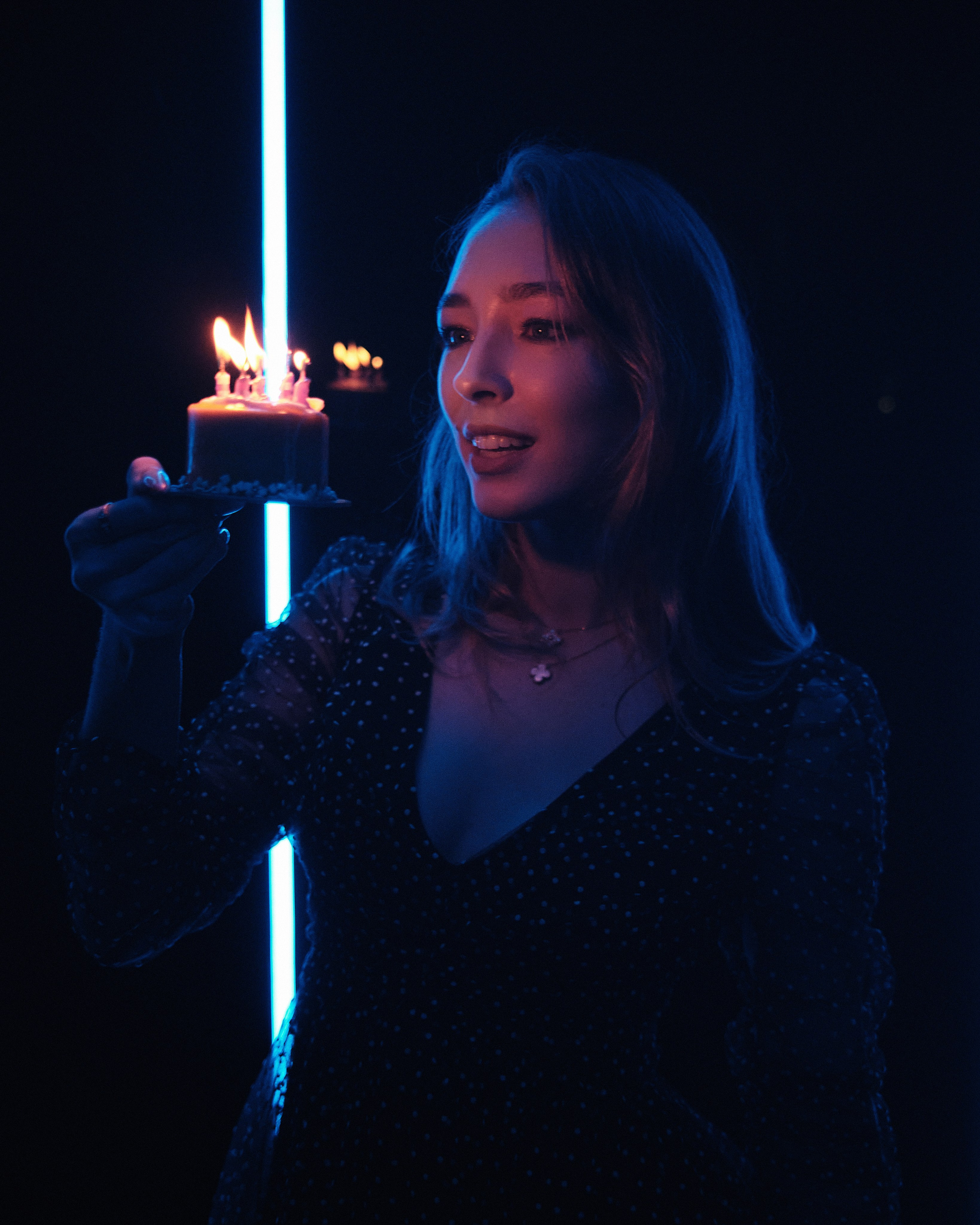 KOMUKOTA. NOIZOMAX Художественный фотограф в Дубай