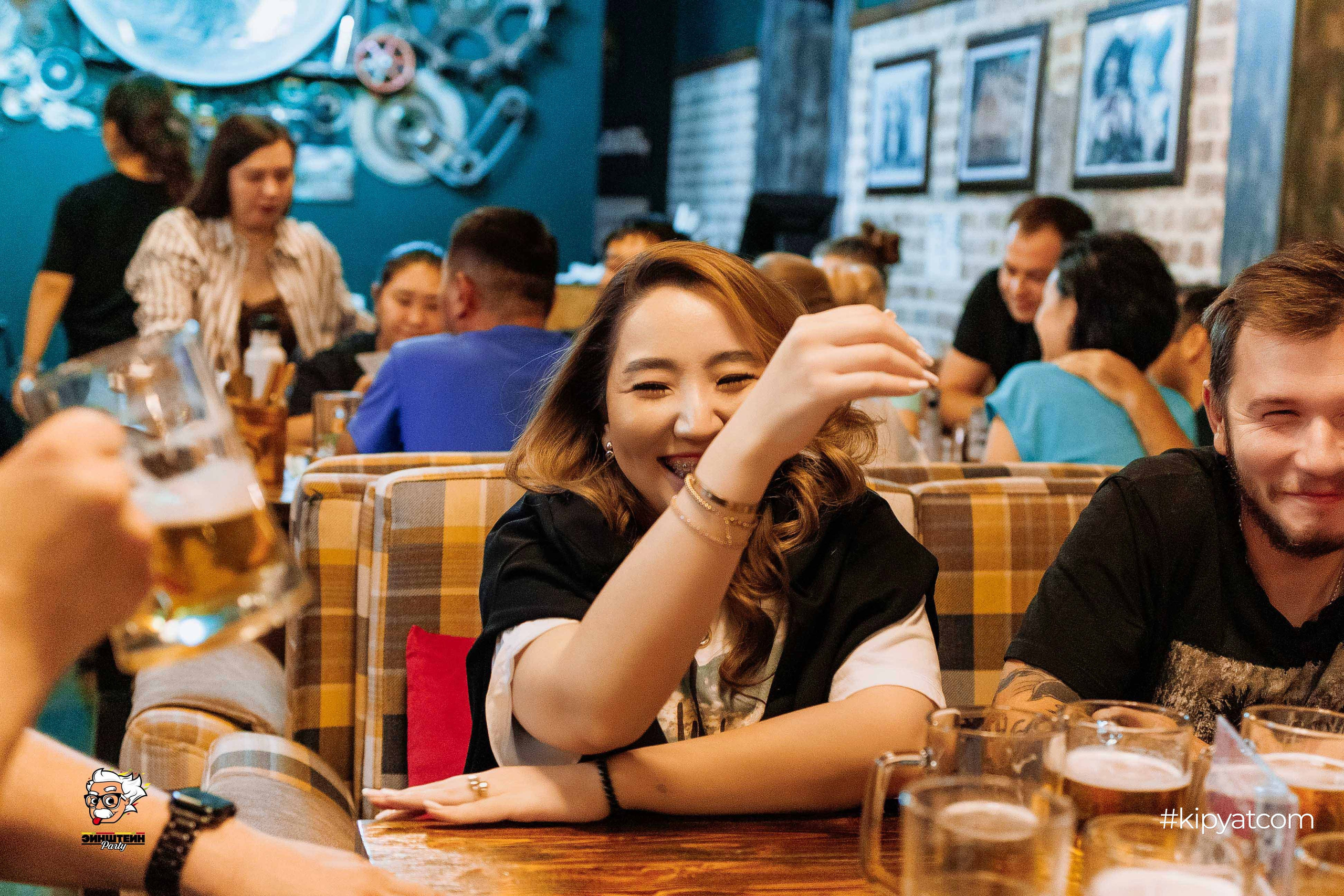 Эйнштейн Party