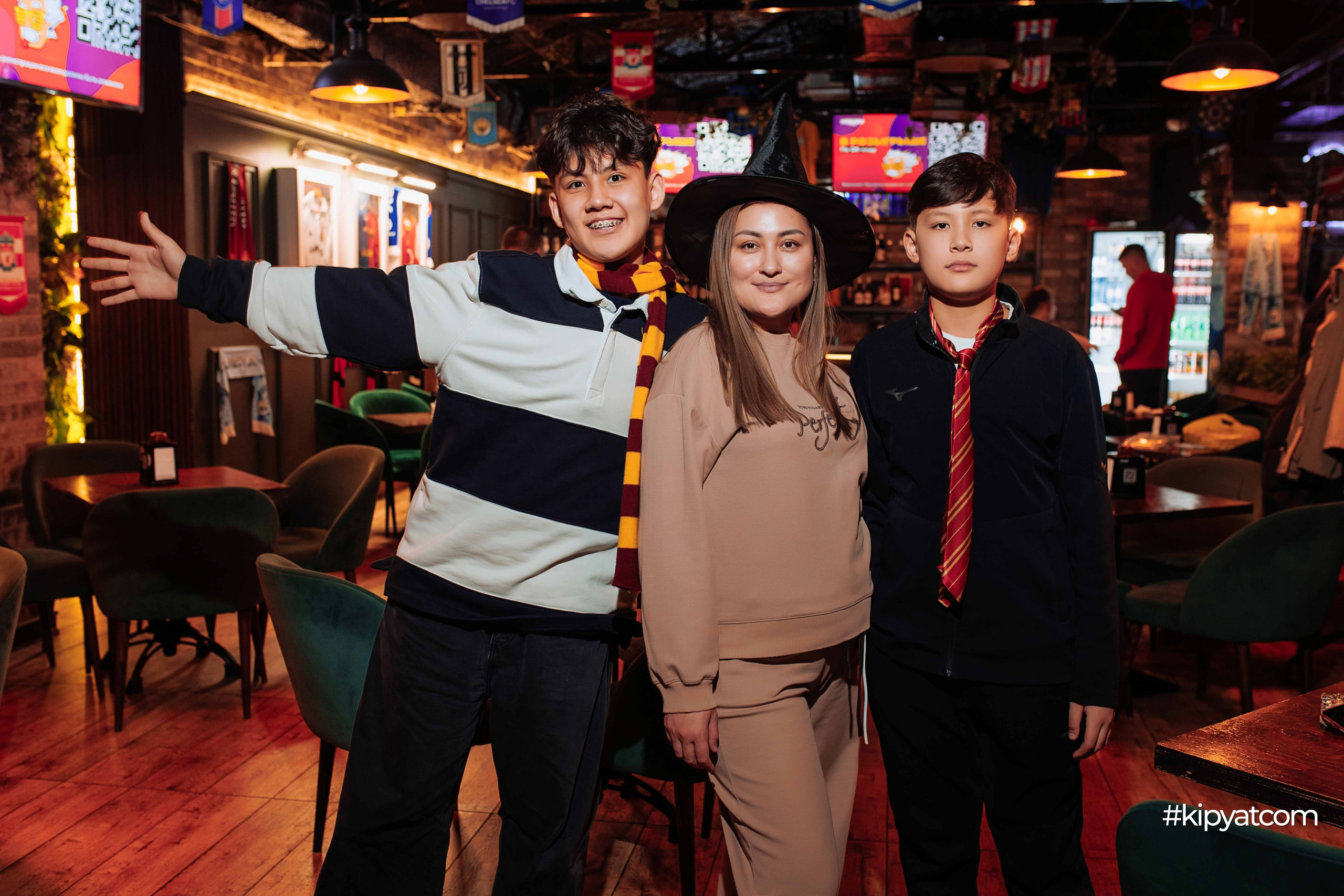 Эйнштейн Party