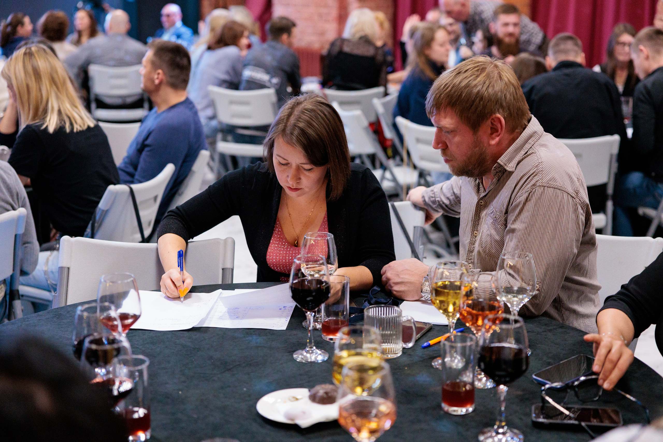 Корпоративный квиз. Репортажный фотограф Санкт-Петербург | Роман Карбышев