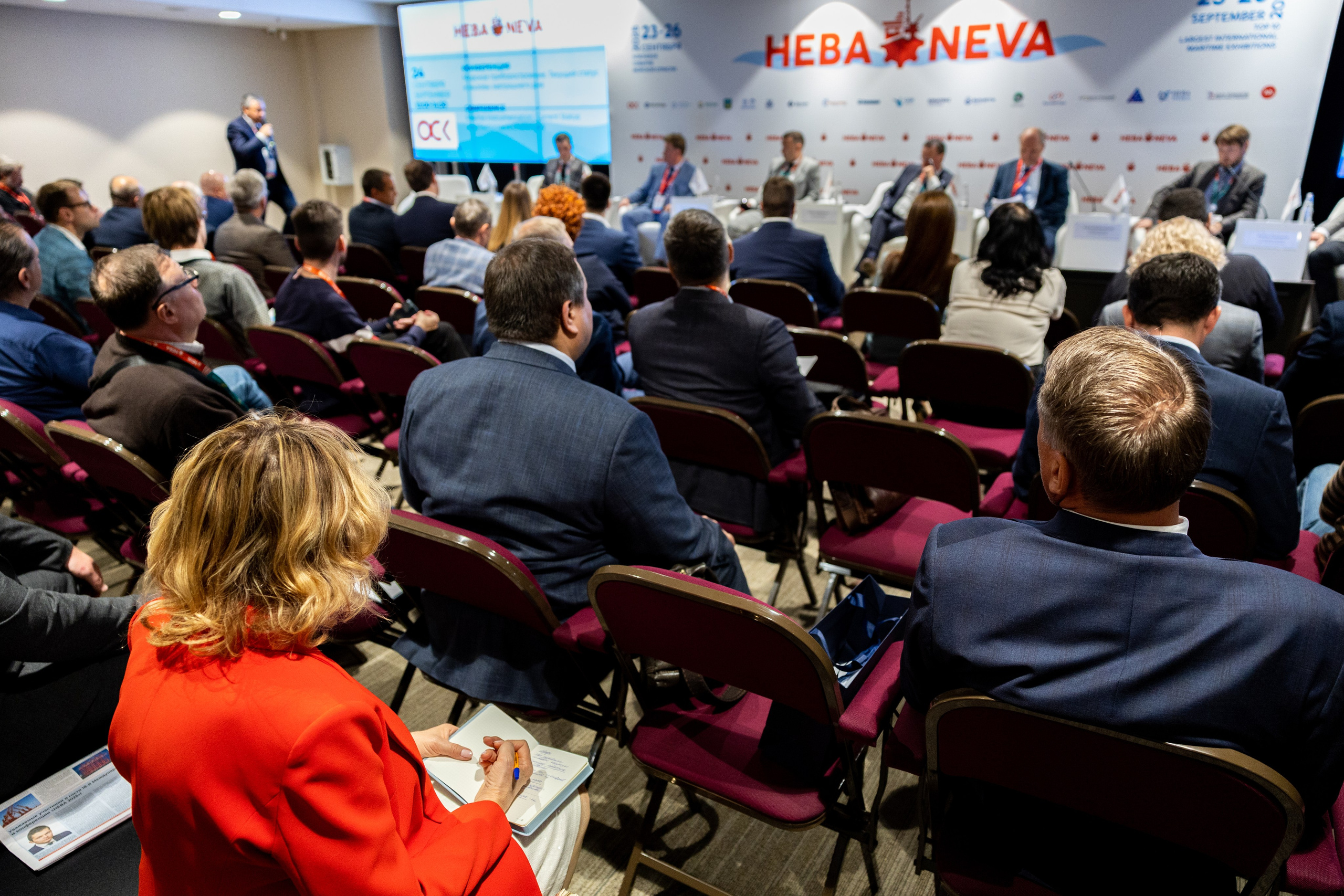 Конференция. «Морское приборостроение». Репортажный фотограф Санкт-Петербург | Роман Карбышев