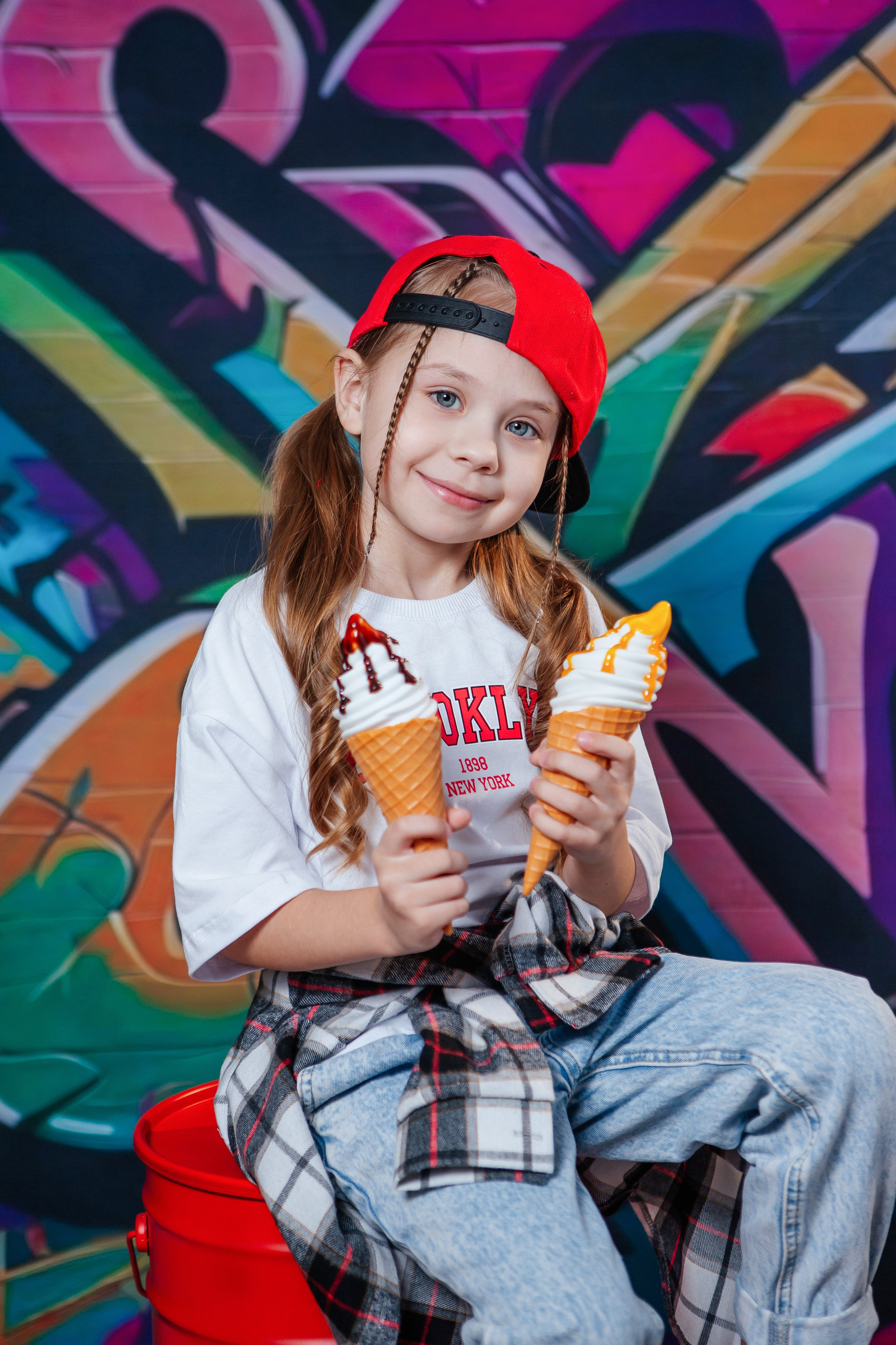 Граффити. Фото дети. Выпускные альбомы Нижний Тагил