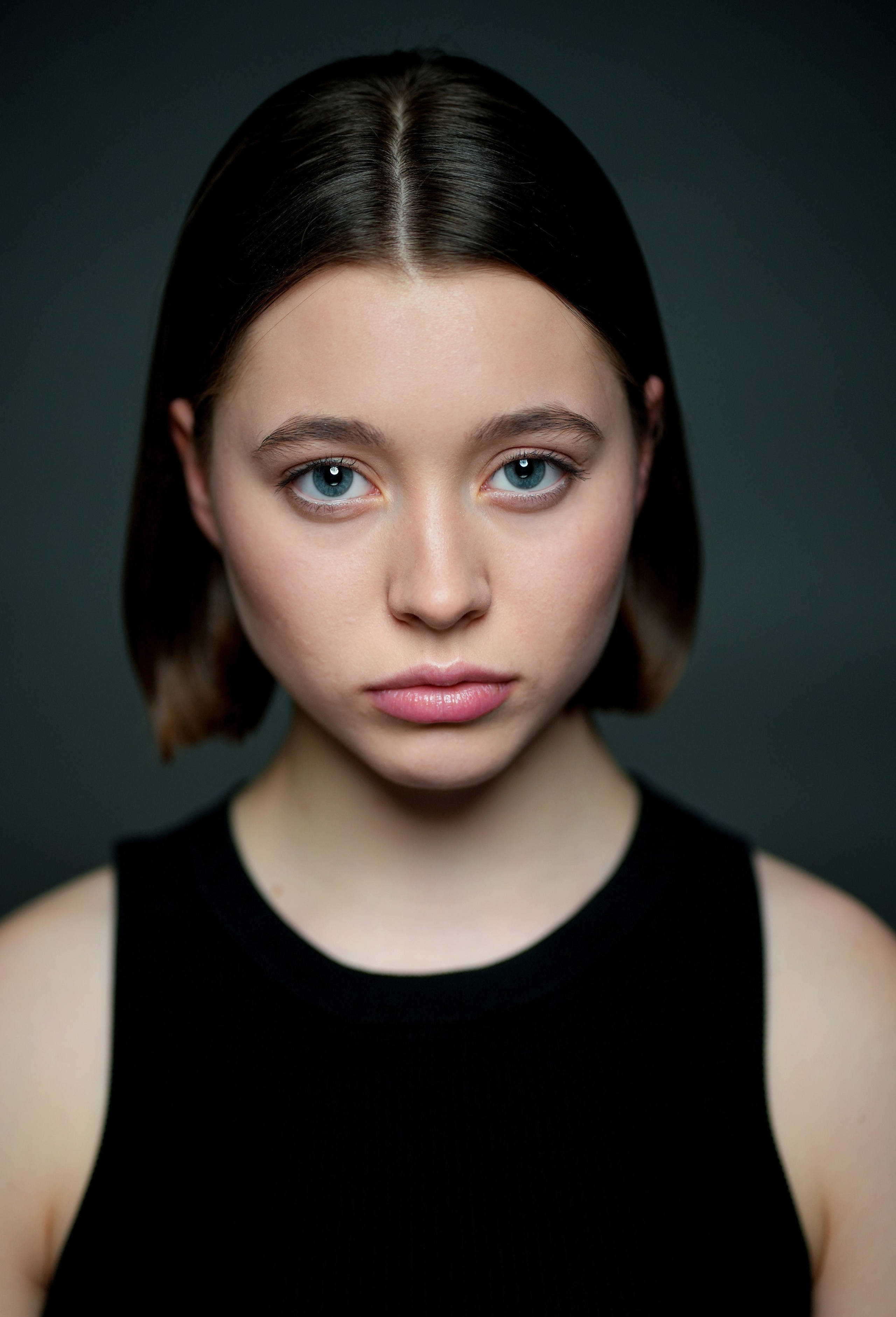 Актриса Настя Дробышева. Портретная съемка в Москве, студийный фотограф Игорь Фомин