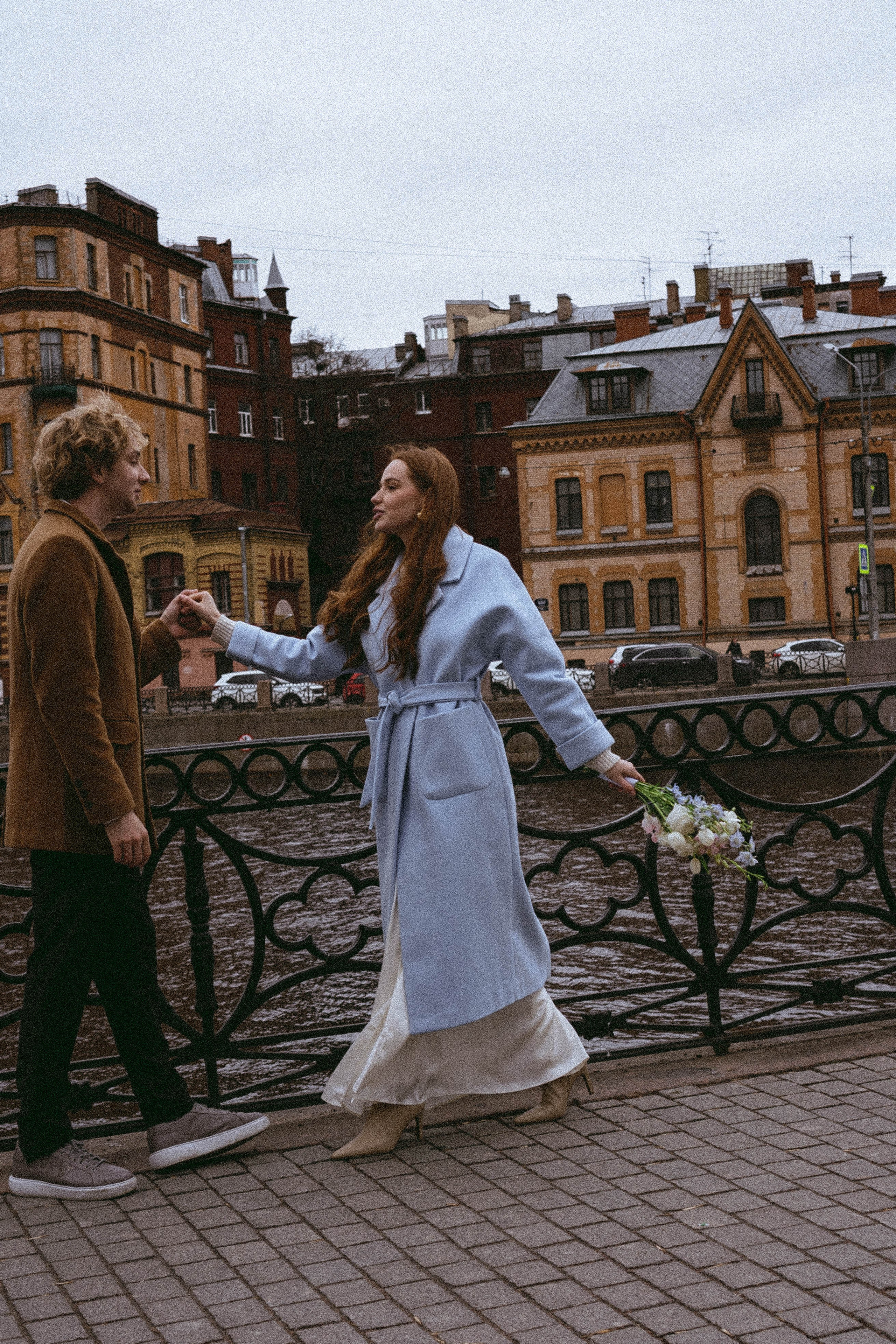 СВАДЕБНАЯ СЬЕМКА В ОТЕЛЕ. СБОРЫ ЖЕНИХА И НЕВЕСТЫ И ТАКЖЕ ТОР И ПОДГОТОВКА К ПРОГУЛКЕ И ПРОГУЛКА ПО ПЕТРОГРАДКЕ. Профессиональный фотограф, Санкт-Петербург — Виктория Богомолова