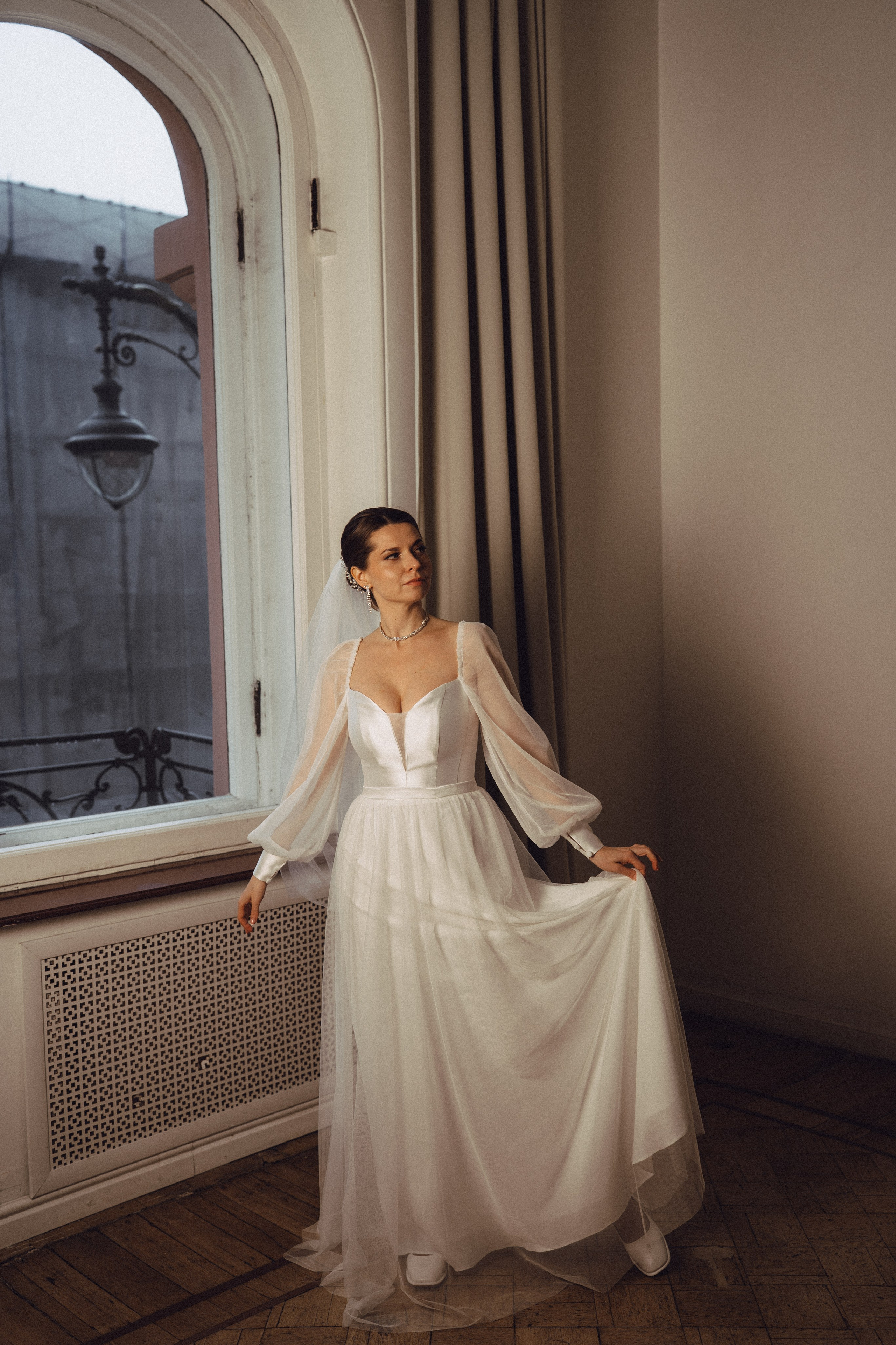 СВАДЕБНАЯ СЬЕМКА ВО ВТОРОМ ДВОРЦЕ (ДЕКАБРЬ) ТАКЖЕ СЬЕМКА В СТУДИИ НА ЧЕРНЫШЕВСКОЙ. Профессиональный фотограф, Санкт-Петербург — Виктория Богомолова