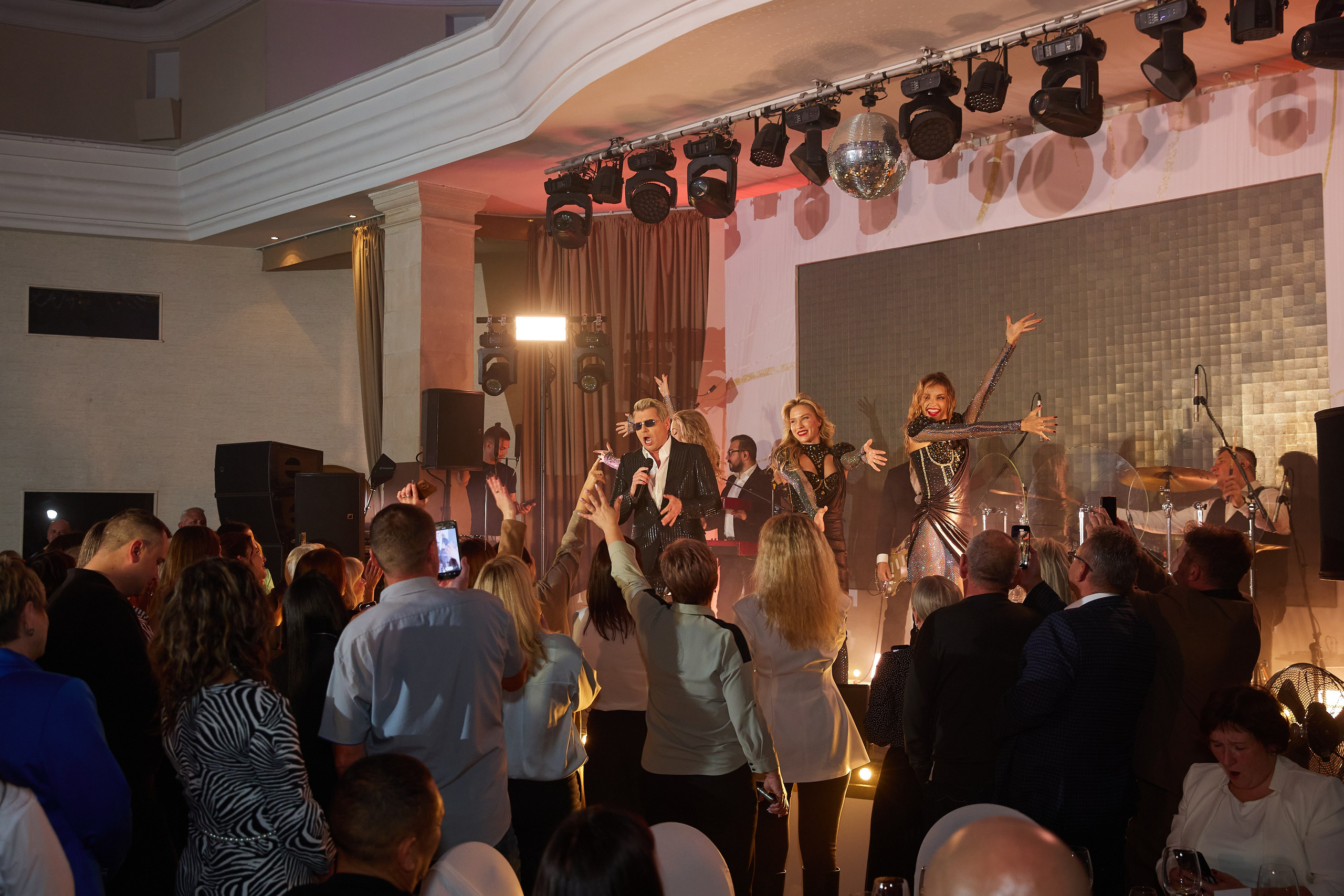 Николай Басков в Крокусе. Александр Осин — корпоративный и семейный фотограф в Москве