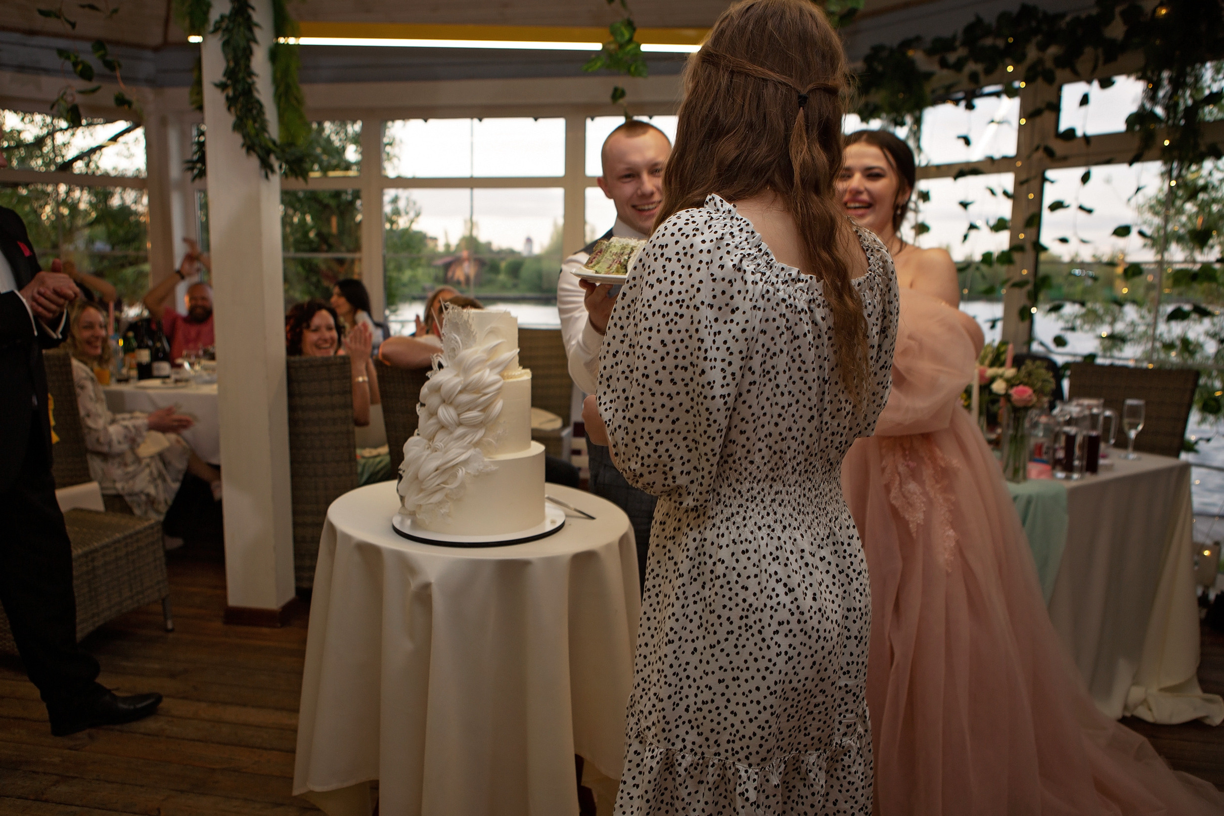 Свадьба с гостями. Свадебный и портретный фотограф Москва