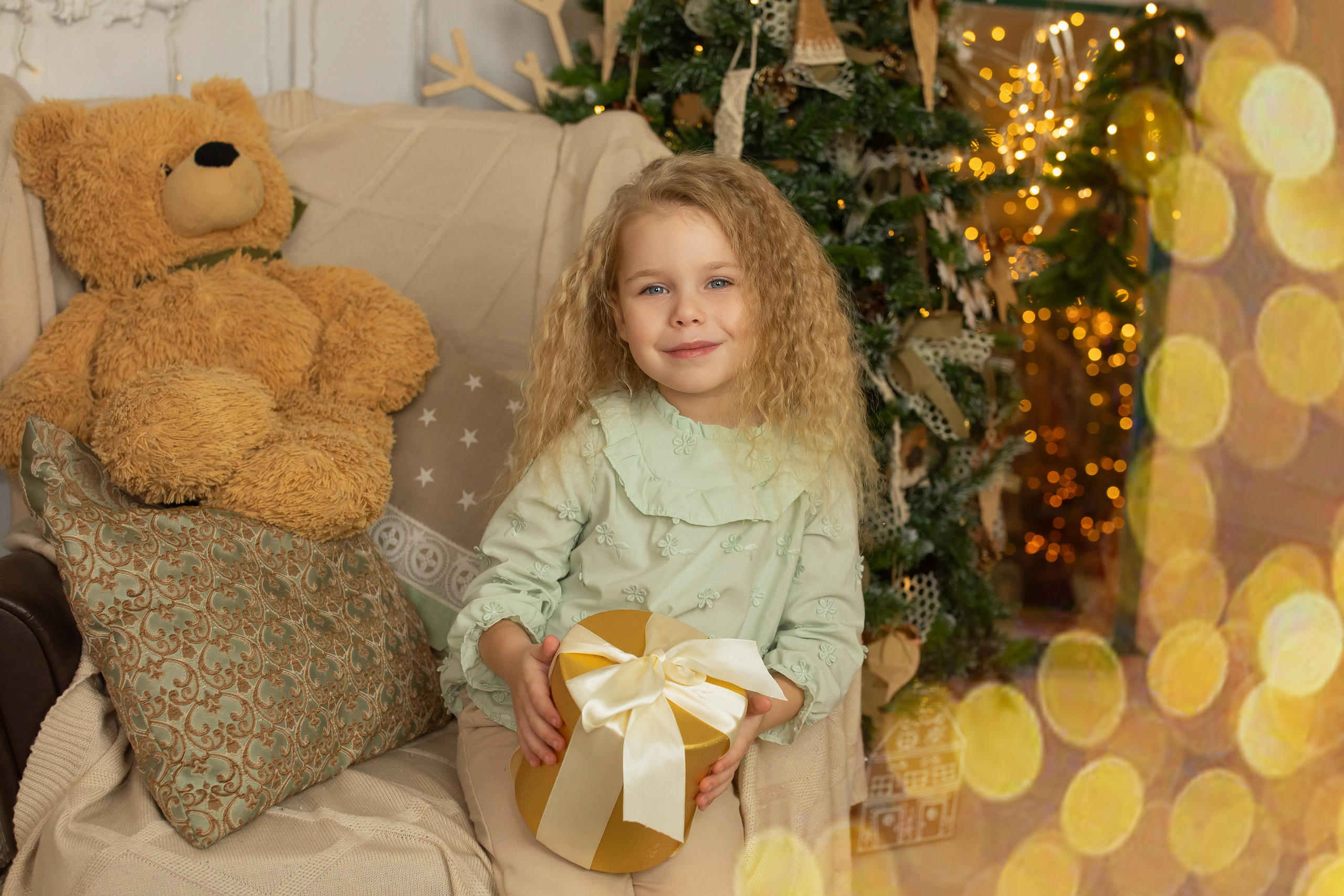 Фотограф на новый год, новогодняя фотосессия в Хабаровске, Новый год Хабаровск, новогодняя фотосессия в студии Хабаровск, студийная новогодняя фотосессия Хабаровск, фотограф Хабаровск, фотосессия 2026 Хабаровск,  домашняя новогодняя фотосессия, 