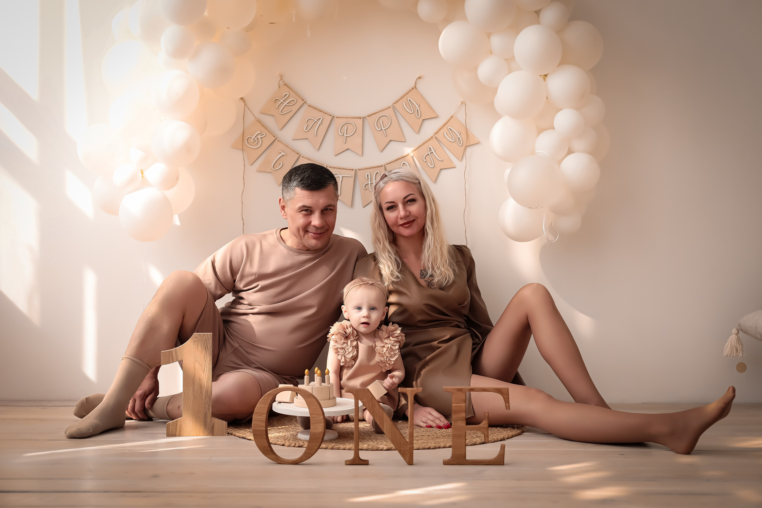 1 годик Эмилии. Фотограф г. Хабаровск. Семейные и индивидуальные съёмки