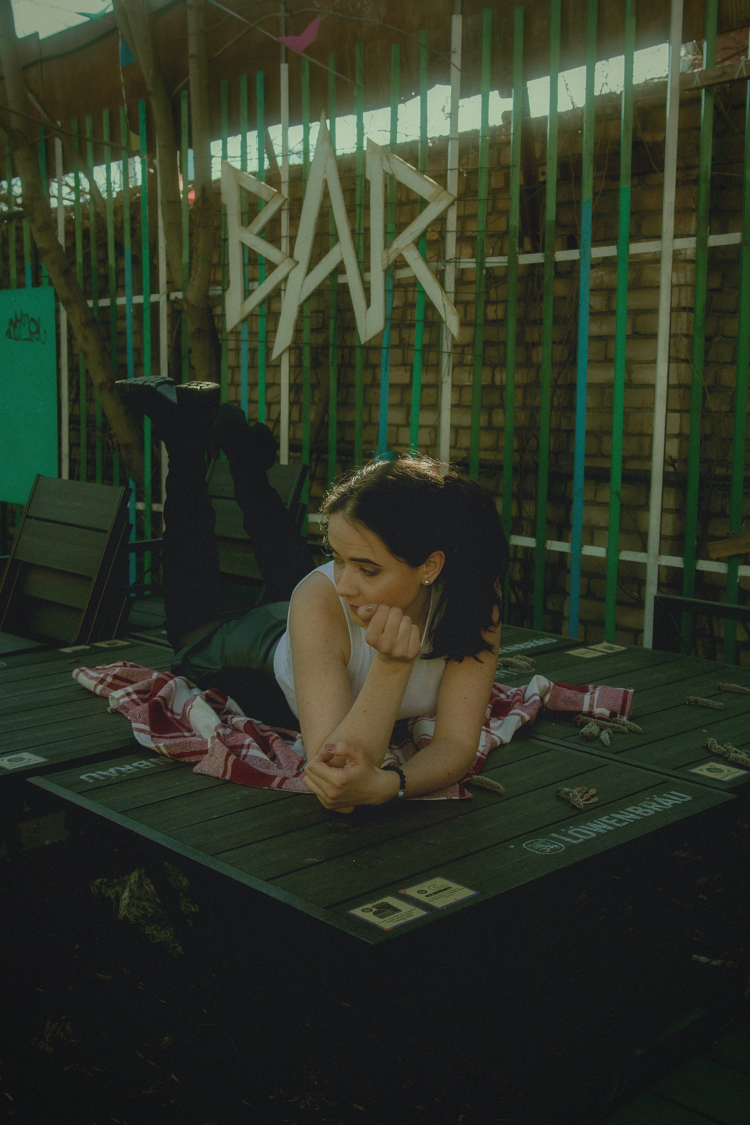 Солнечный Апрель