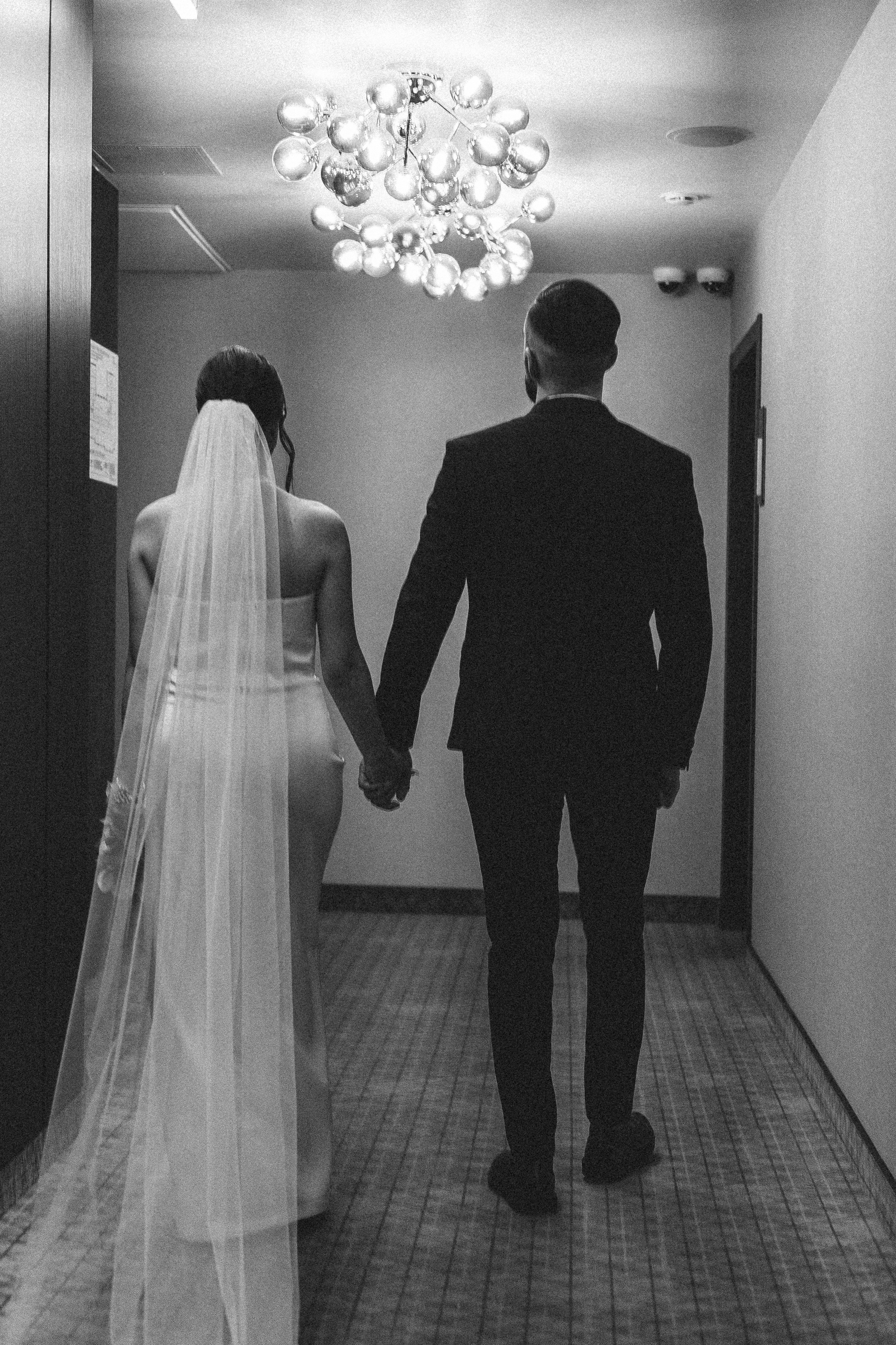 СВАДЕБНАЯ СЬЕМКА СБОРОВ ЖЕНИХА И НЕВЕСТЫ В ОТЕЛЕ И ТАКЖЕ ФОТОСЕССИИЯ В ОТЕЛЕЕ МЕГАПОЛИС БРЯНСК. Профессиональный фотограф, Санкт-Петербург — Виктория Богомолова