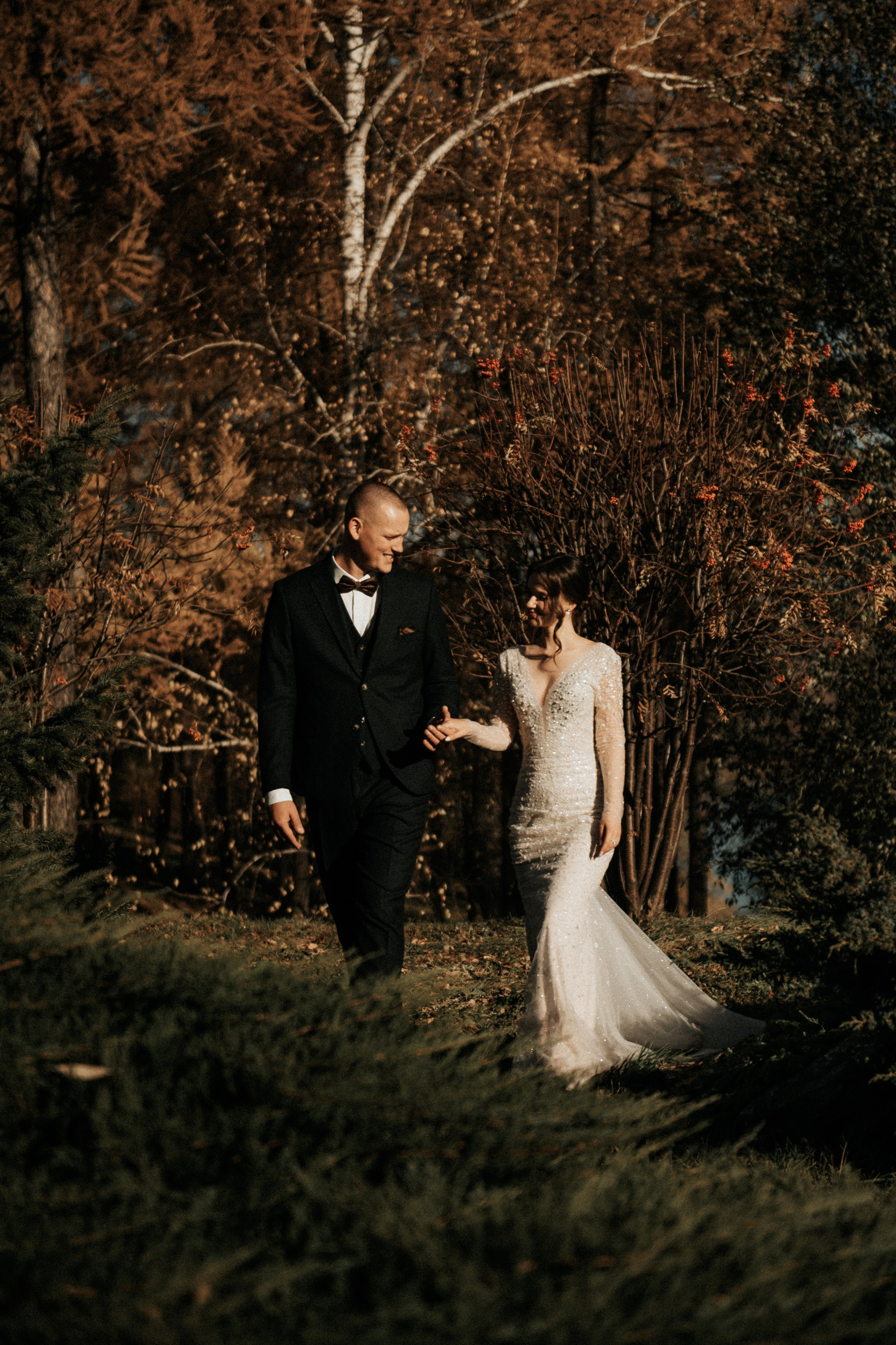 Свадебные фотографии. Фотограф в Барнауле Дарья Бутурлакина. Люби.Цени.Касайся