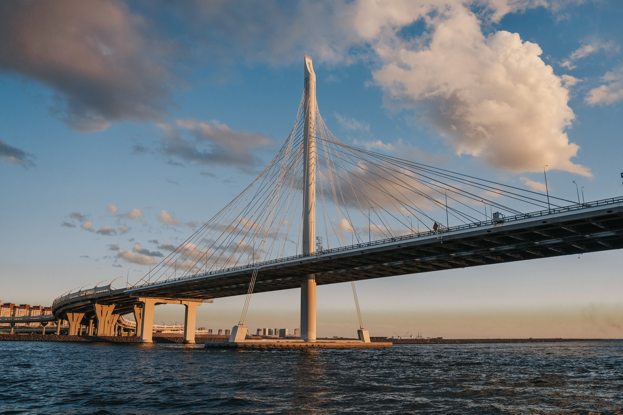 Прогулки на теплоходе. Фотограф Сергей Лукьяненко