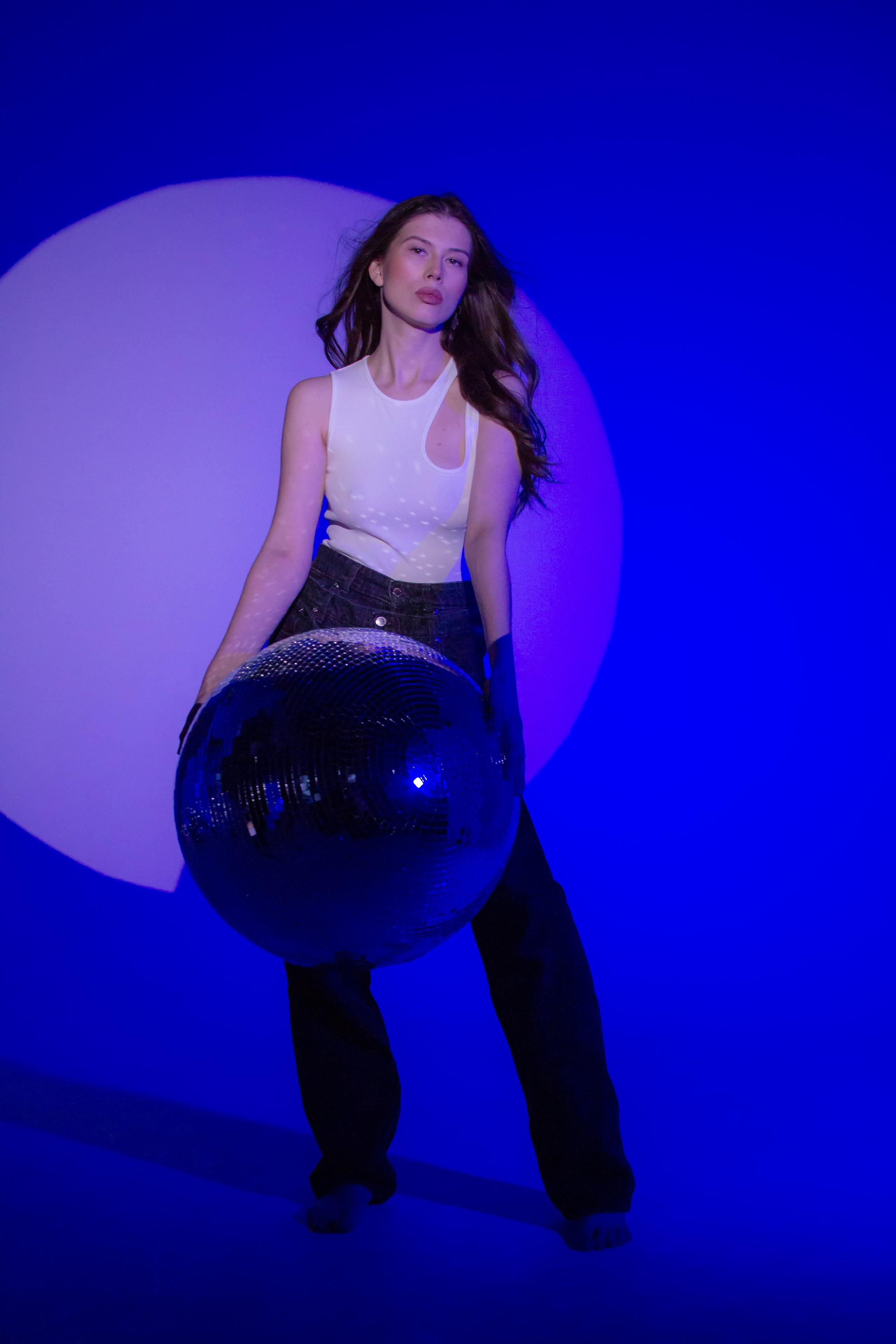 С дискошаром. Портретный фотограф в Москве и Московской области Гнутиков Сергей