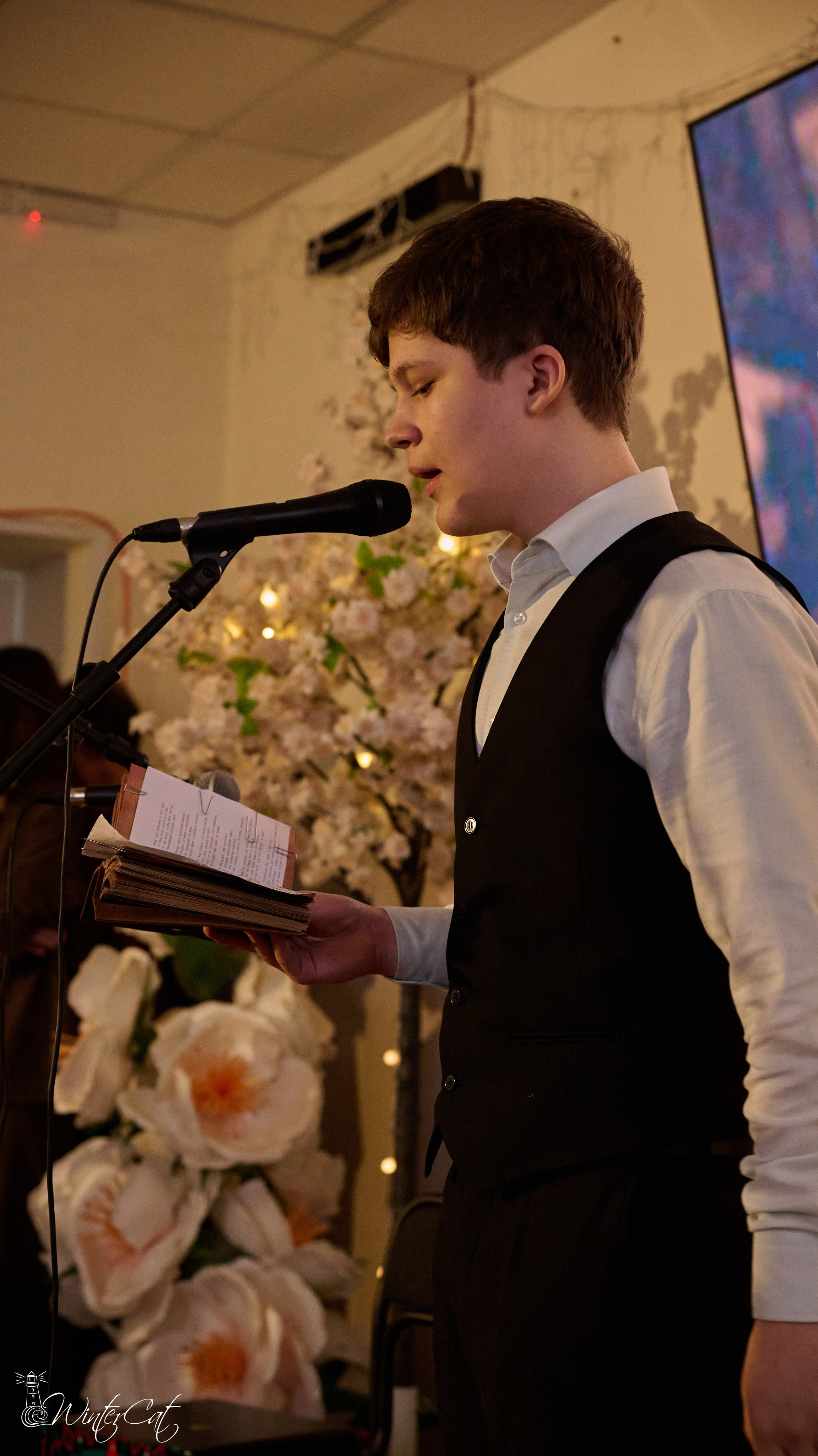 Тёплый Вечер (18.04.26 Чайка). Портретный и репортажный фотограф в Магадане Андрей Нефедов WinterCatPhoto