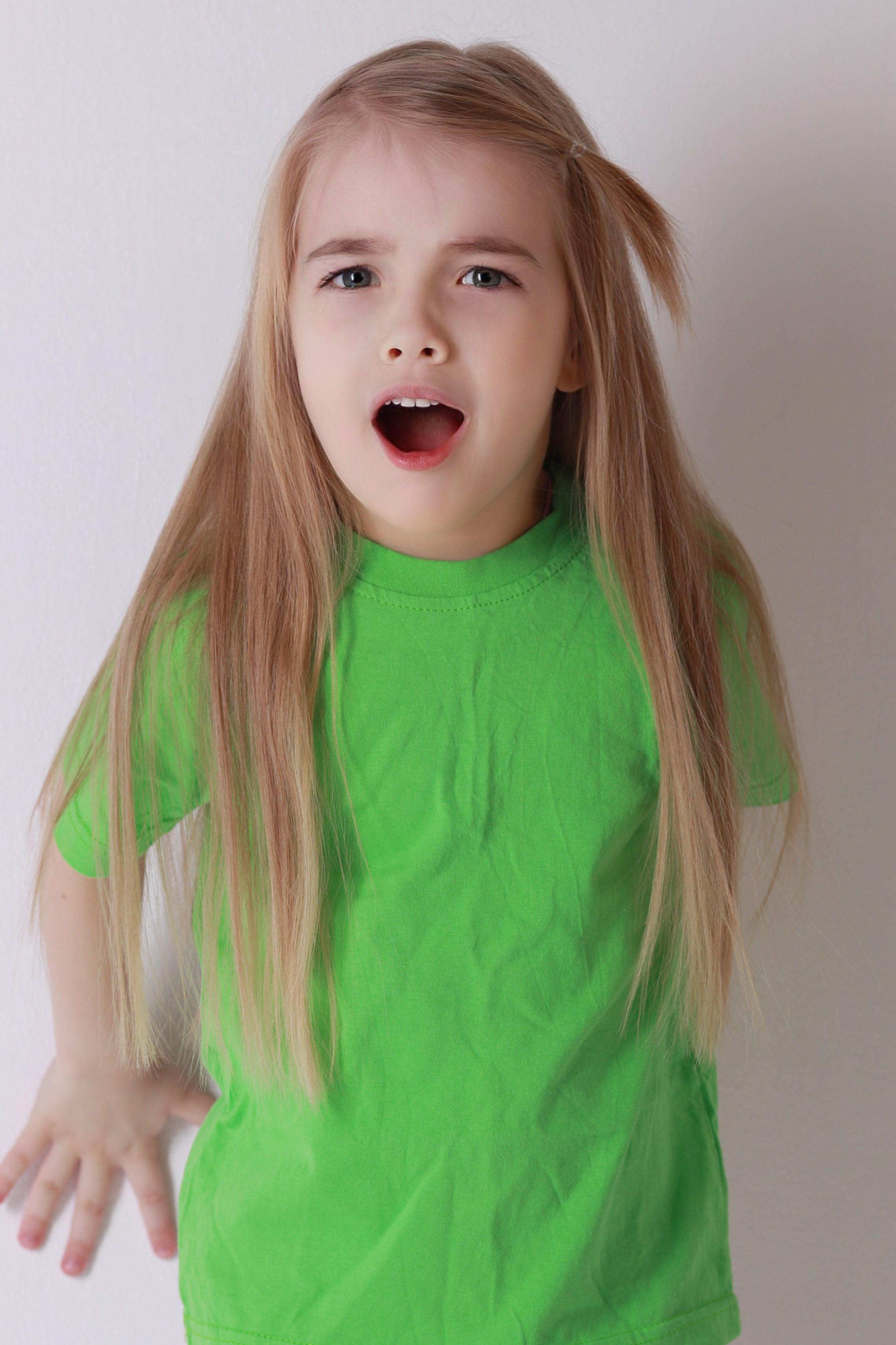 Юная актриса Верона Зверева. Портфолио актрисы. Профессиональный фотограф Алена Александрова