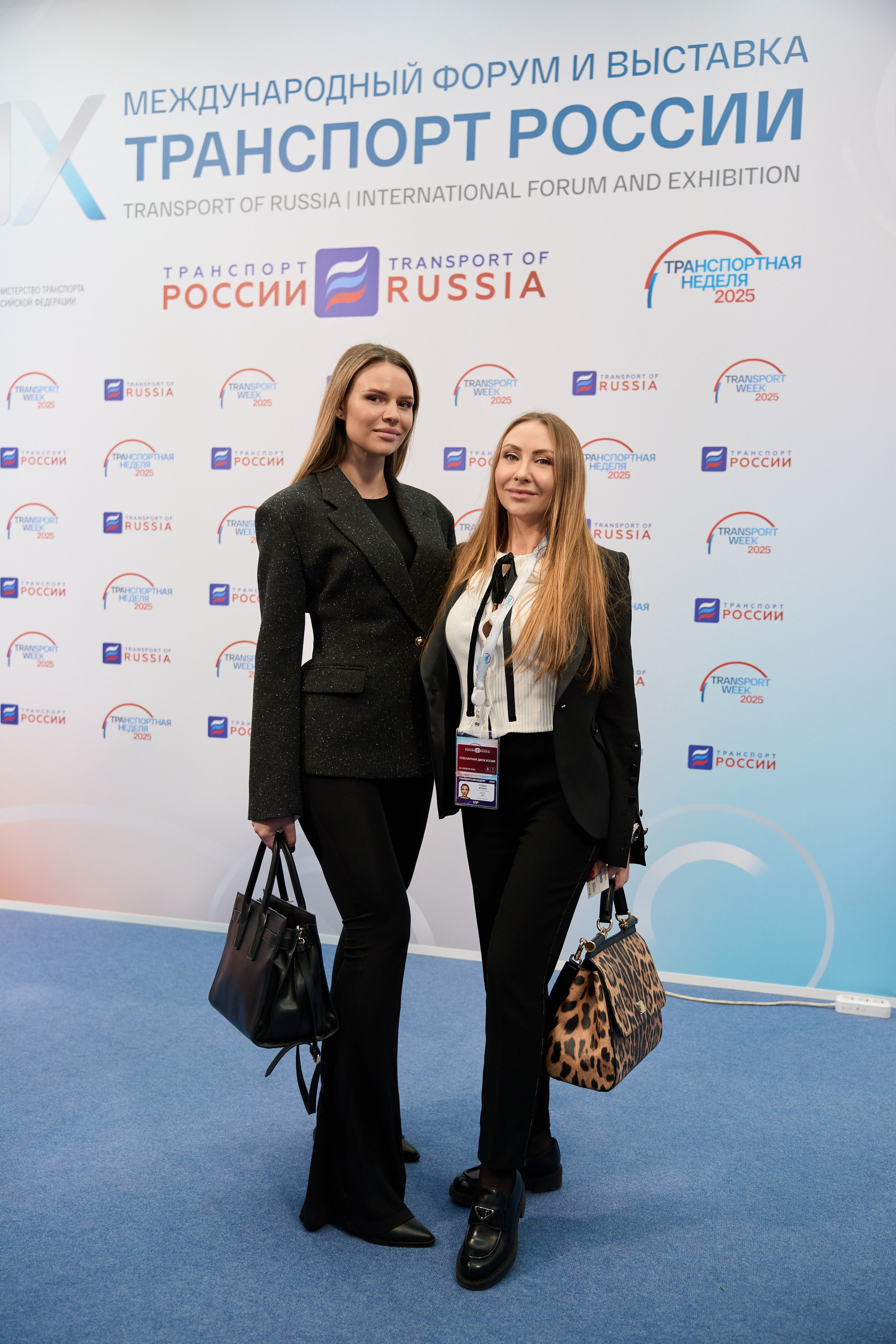 19 Международный форум и выставка Транспорт России. Сергей Богомолов. Свадебный и семейный фотограф