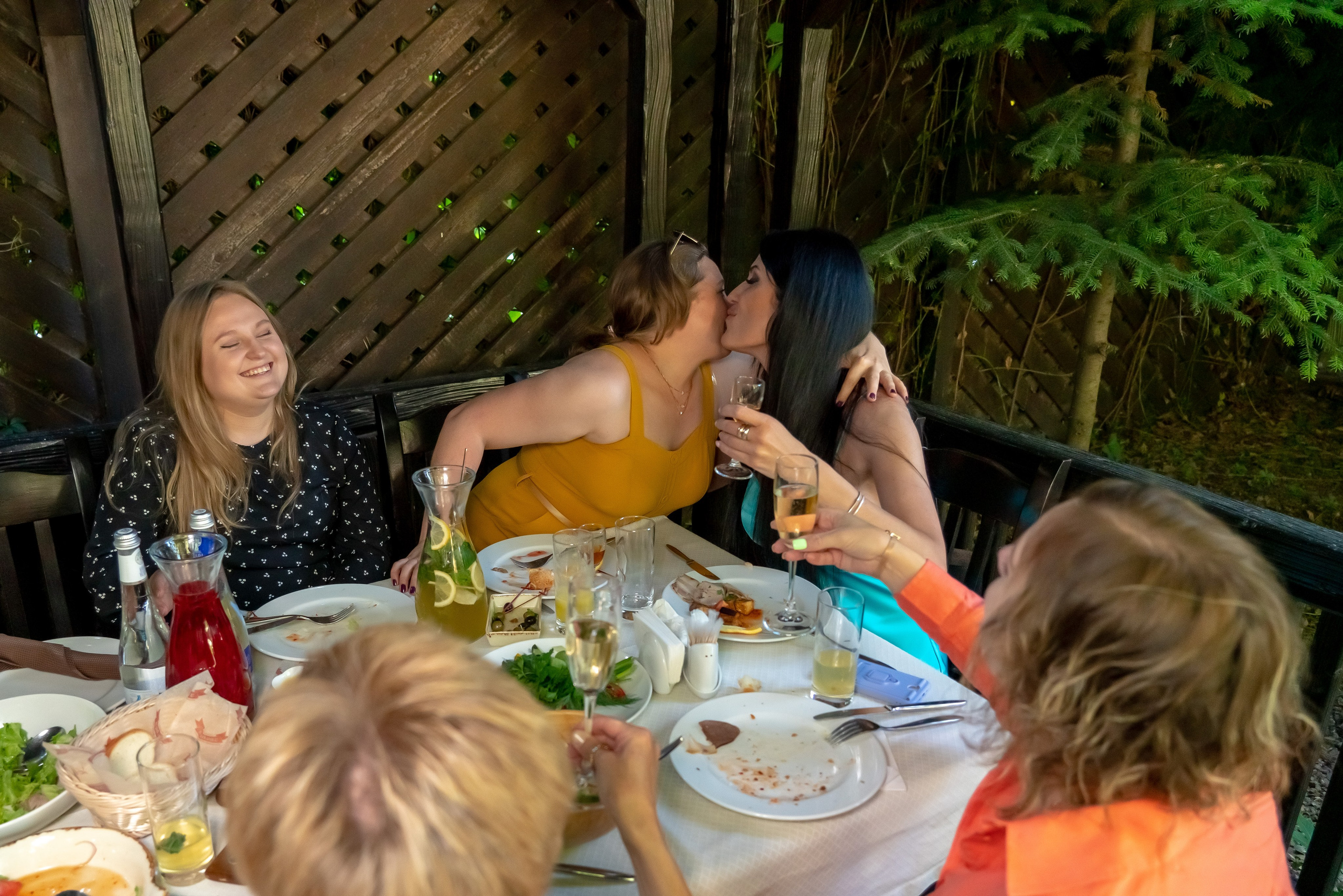 День Рожденья. Max Matvich and Victoria Basova are professionals in their field