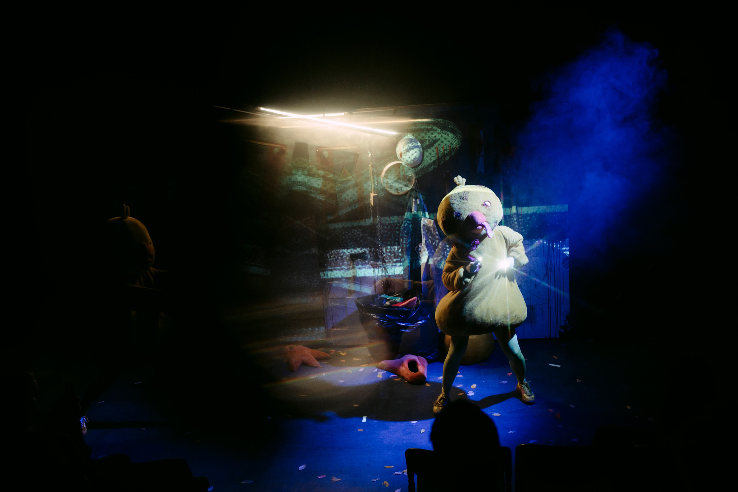 Затворник и Шестипалый. Главная