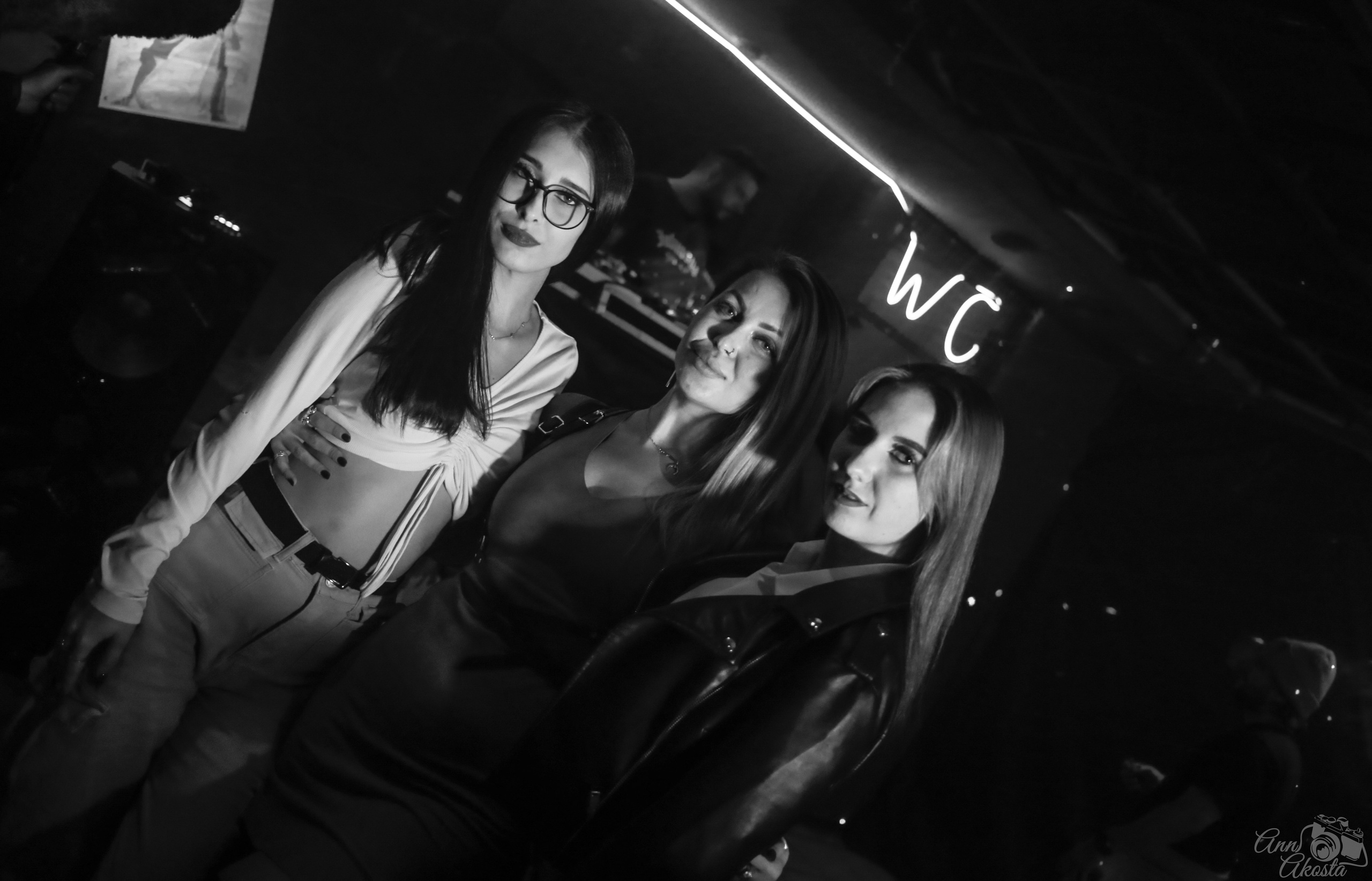 Фильм «Третья смена». Анна Акоста: фотограф в Санкт-Петербурге и Таганроге