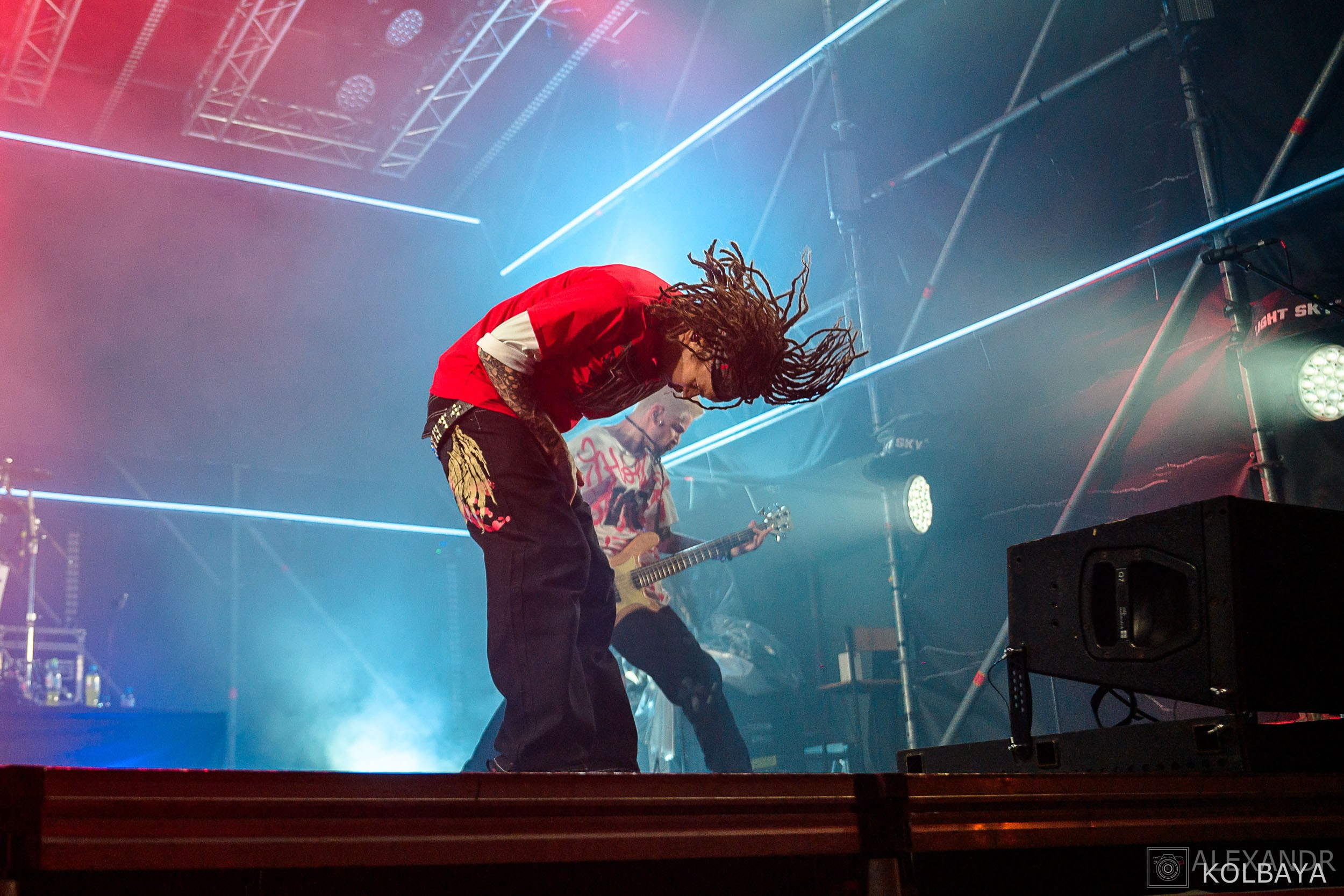 Фоторепортаж с концерта группы СЛОТ на Red Summer 2025. Концертный и театральный репортажный фотограф в Москве Александр Колбая