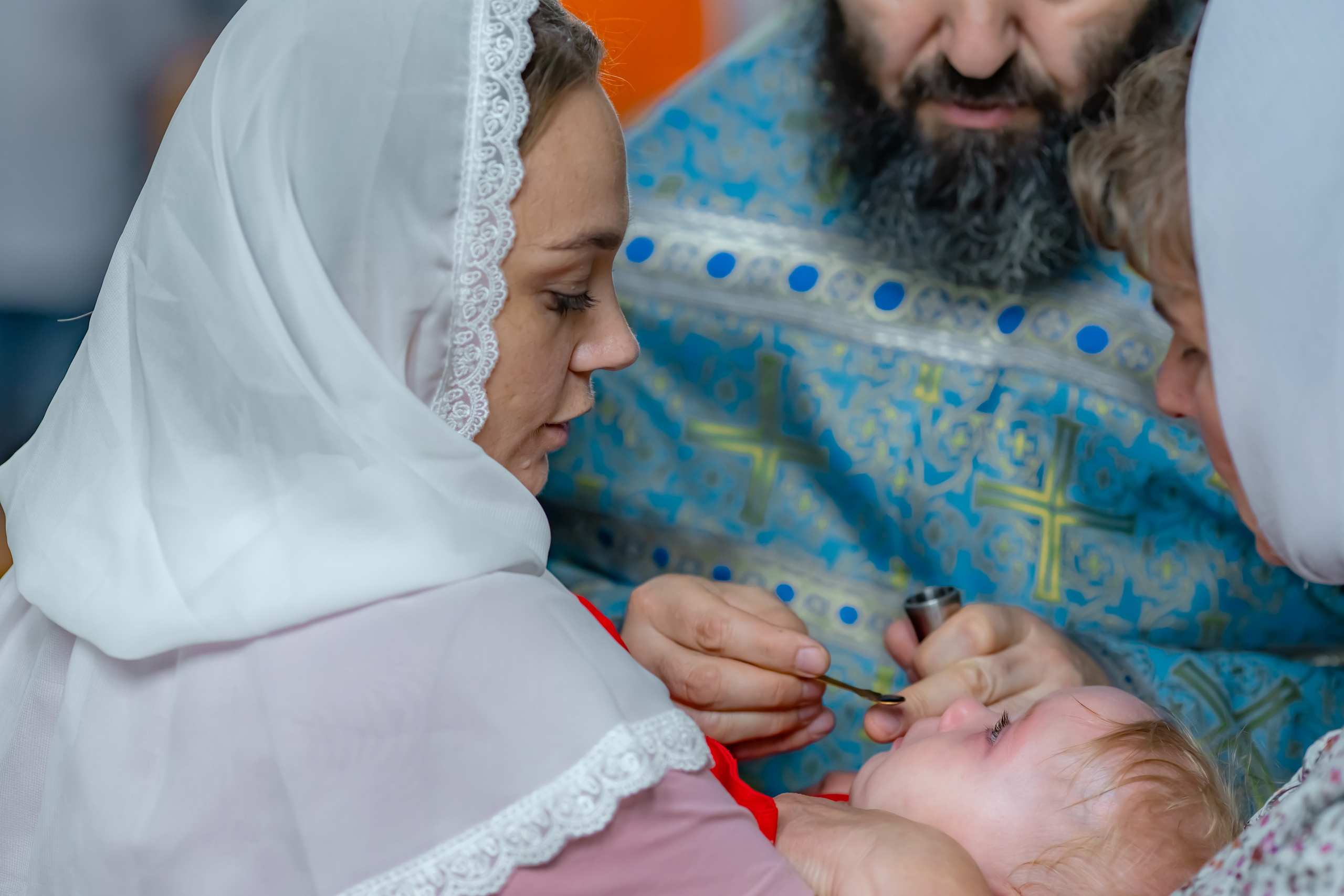 Крещение Арины «Церковь Казанской иконы Божией Матери». Детский и семейный фотограф Евгения Вахнеева Москва Зеленоград