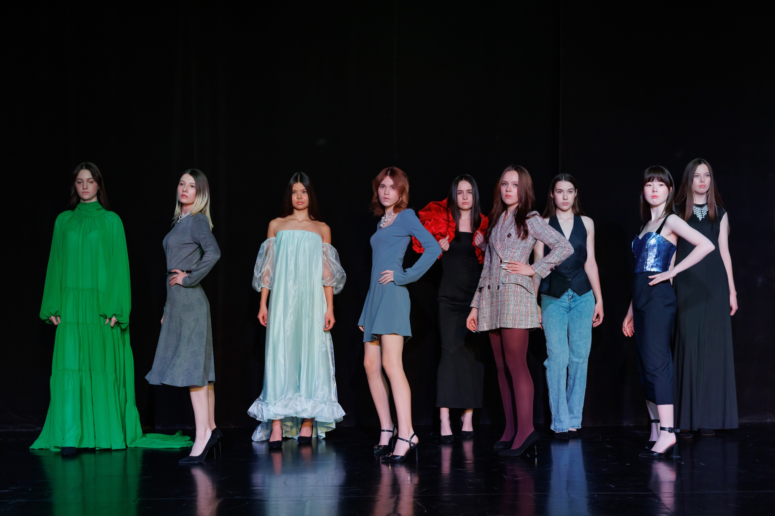 Показ коллекций Новосибирских дизайнеров для Fly Production. Фотограф Новосибирск — Наталья Гресь