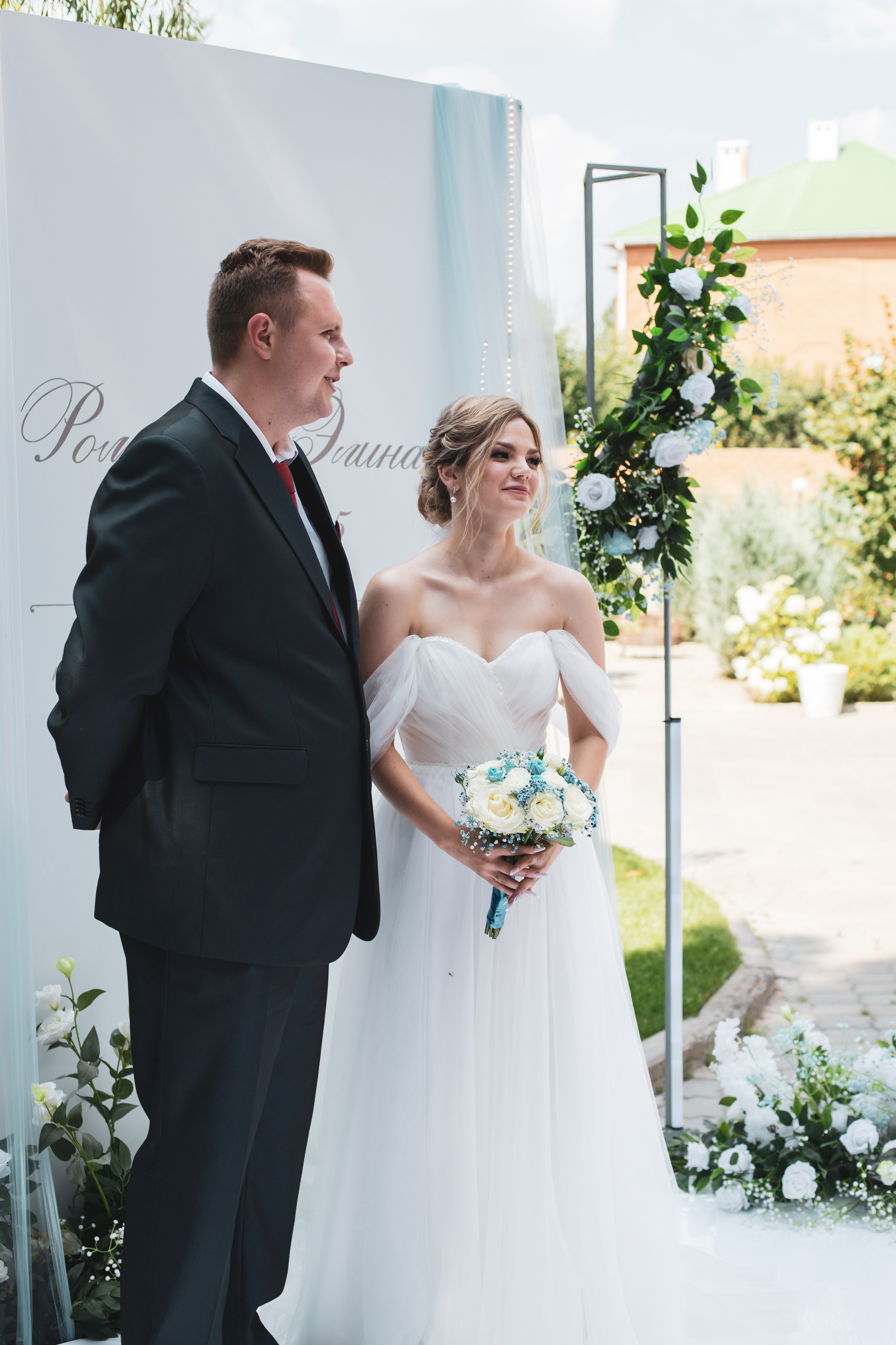 Анонс Роман + Элина 25.07.2025. Свадебный и семейный фотограф в Михайловке Полина Крипс