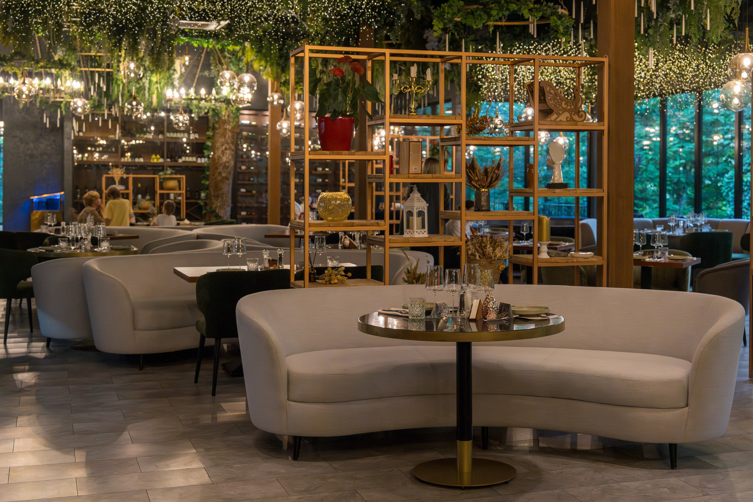 Гастрономический ужин «Лесная Италия» с Мирко Дзаго в ресторане RiverSide. Репортажный фотограф в Красной Поляне и Сочи Павлюченко Екатерина