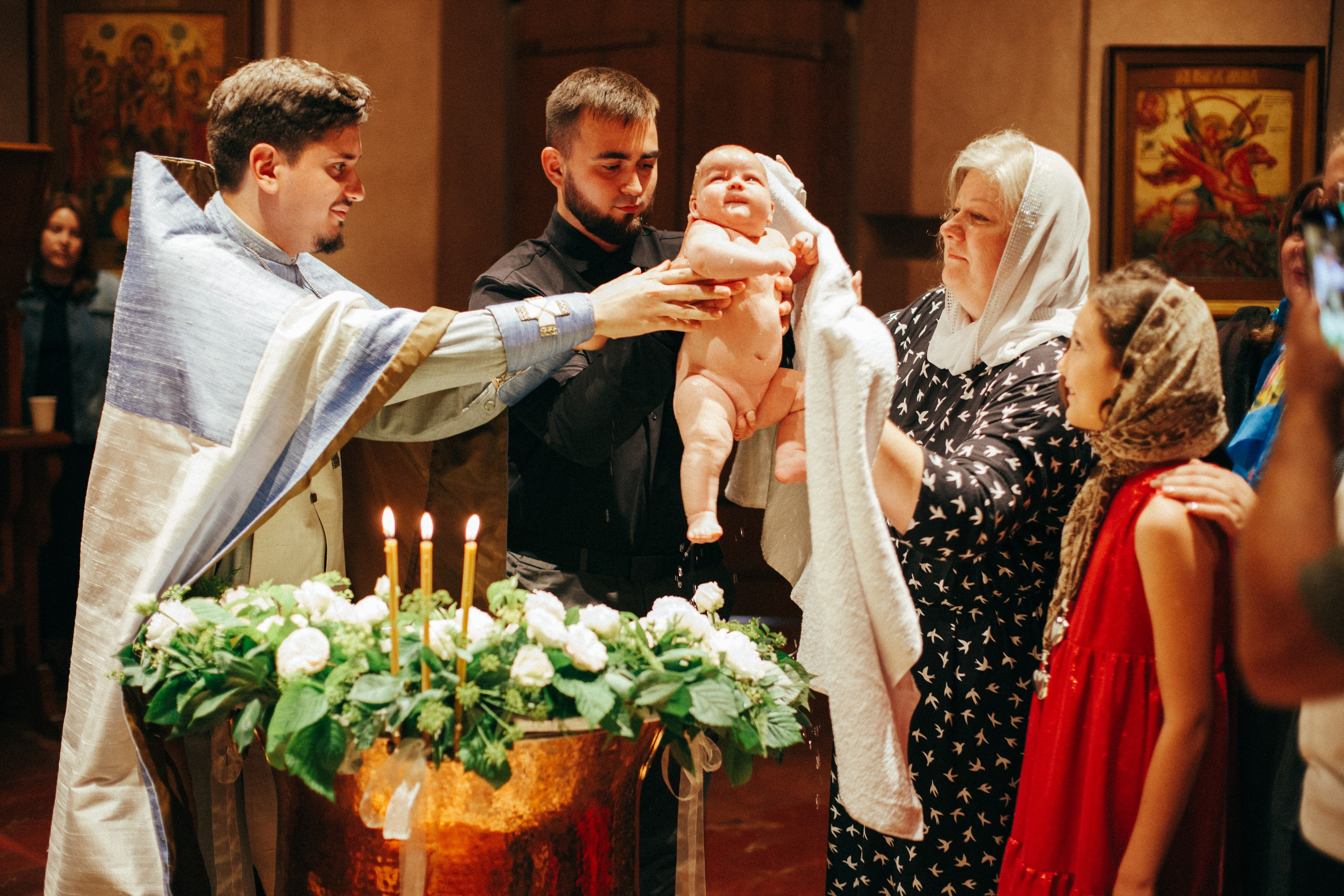 Крещение в храме Антипы, стиль «Kodachrome 64». Фотограф на крещение/венчание