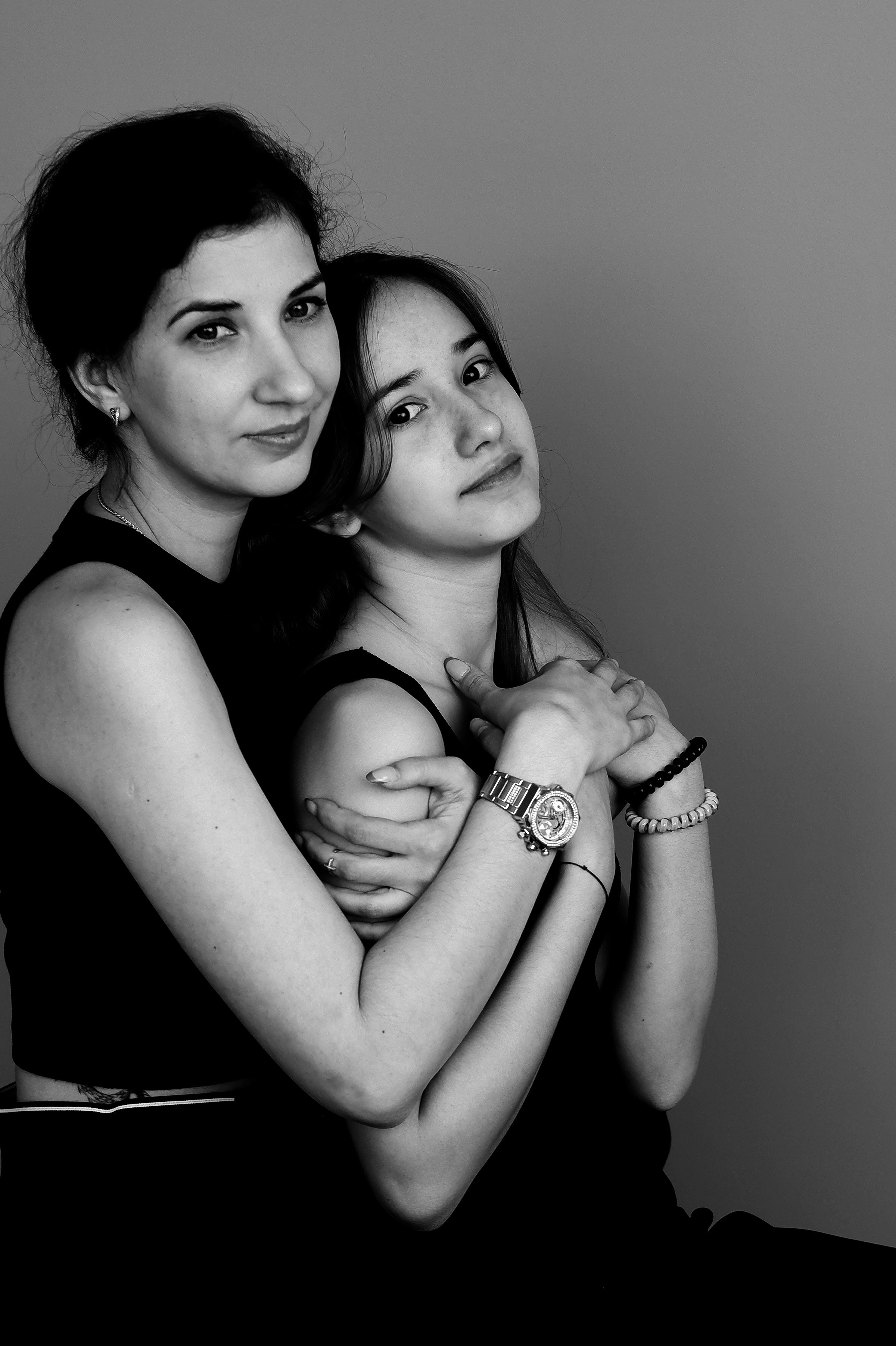 Аня и Софа. Фотограф в Норильске Наташа Фаби