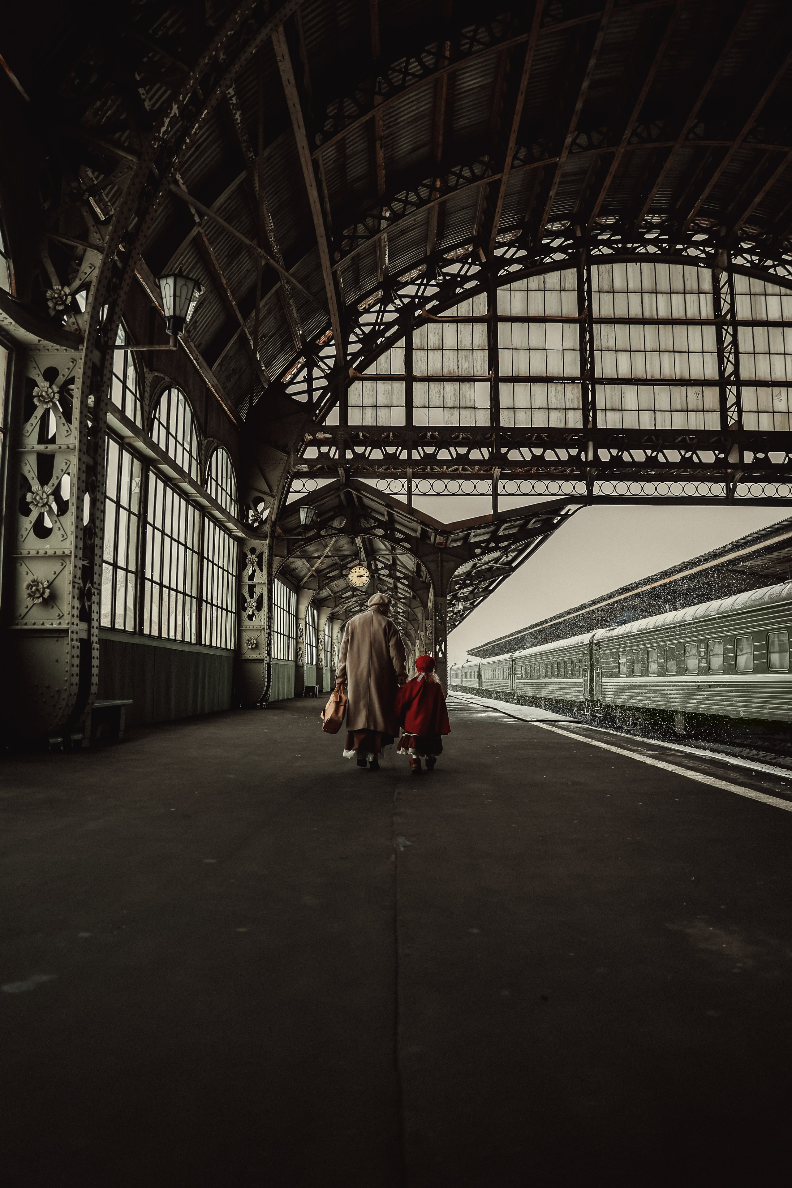 Ретро съемка на Витебском вокзале. Фотограф — Татьяна Кириллова, г. Санкт-Петербург