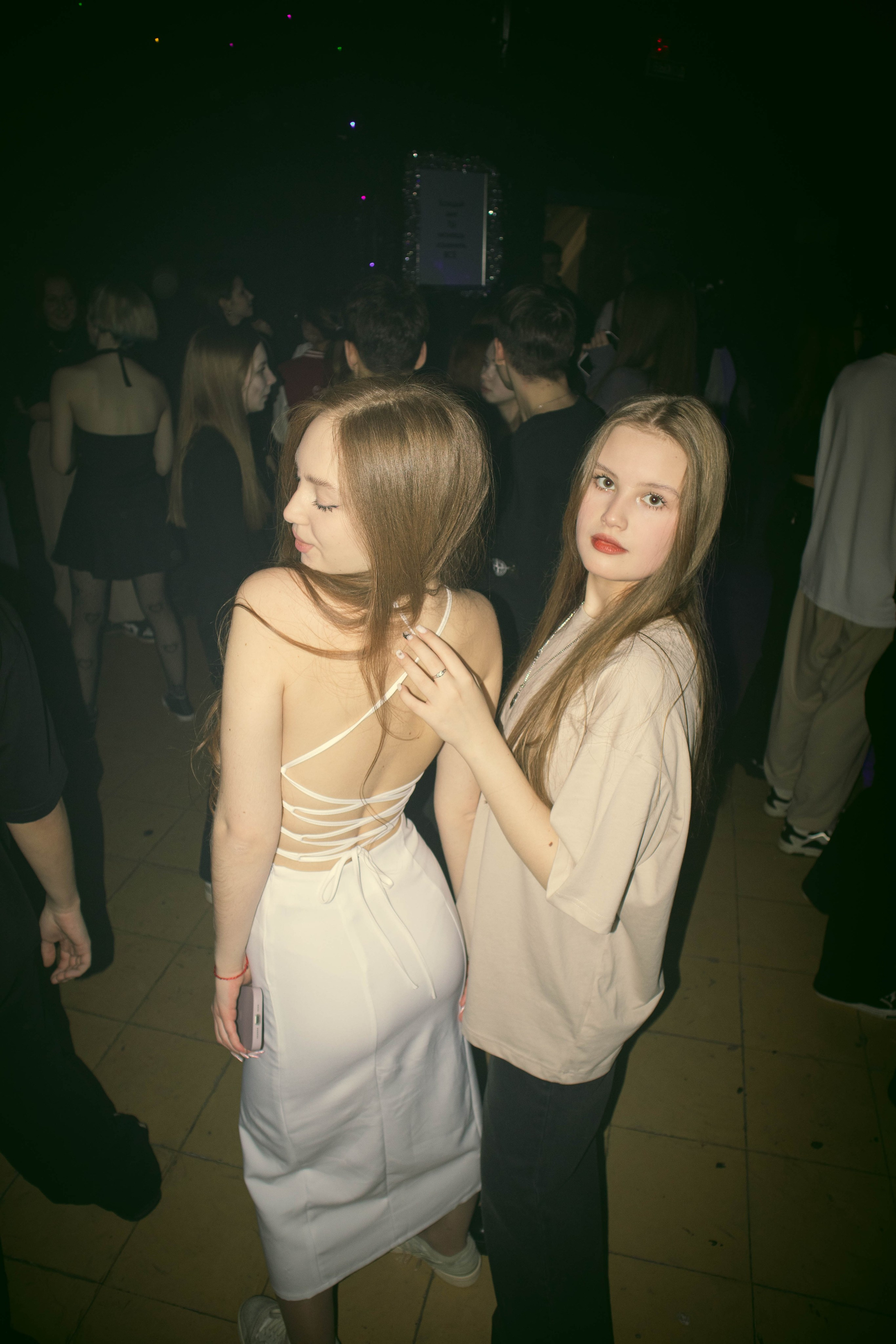 MOSHPIT. Фотограф и видеограф в Бугульме Аня Трутнева