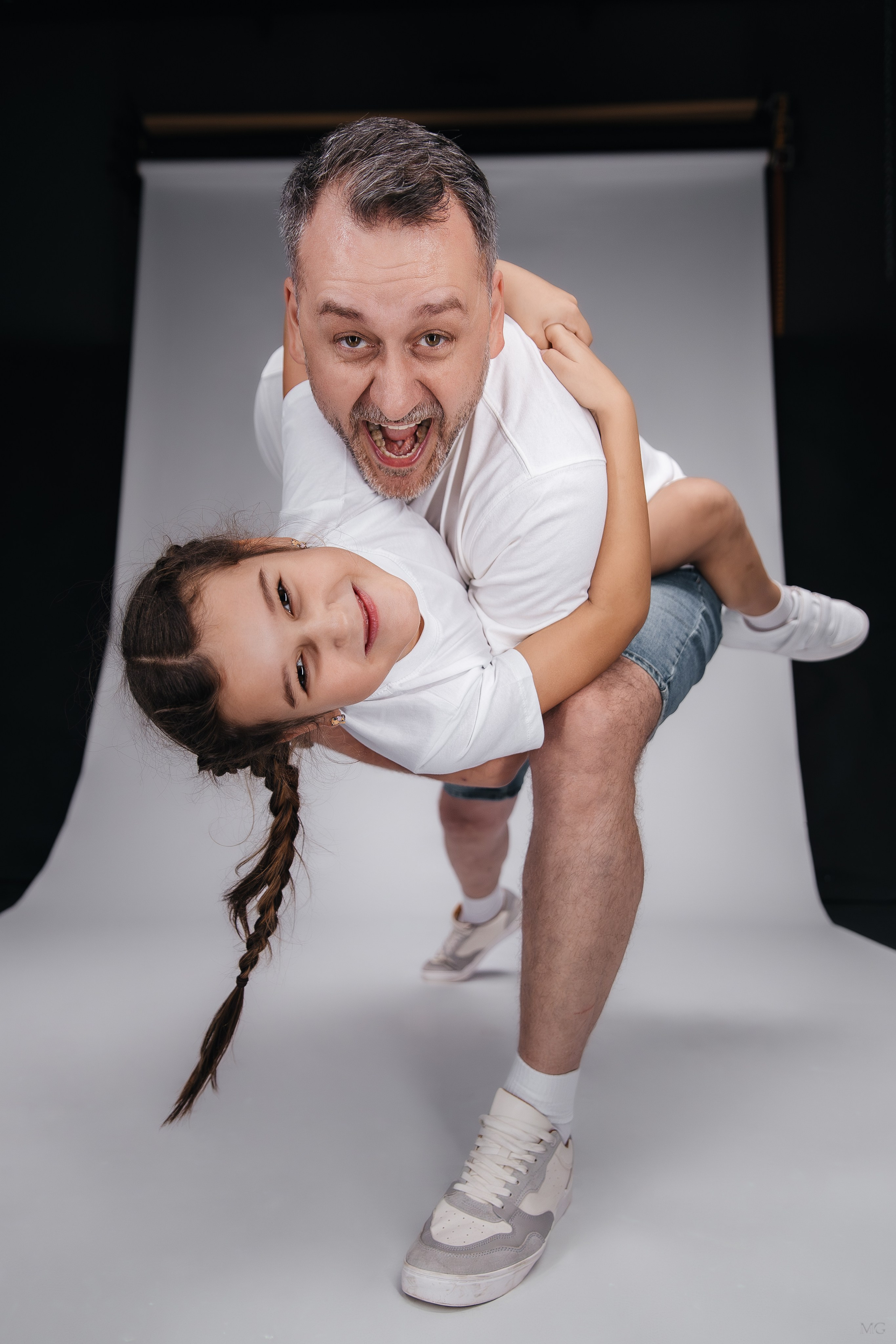 Папа Султан. Маша Гонтарь Семейный домашний репортажный фотограф в Санкт-Петербурге