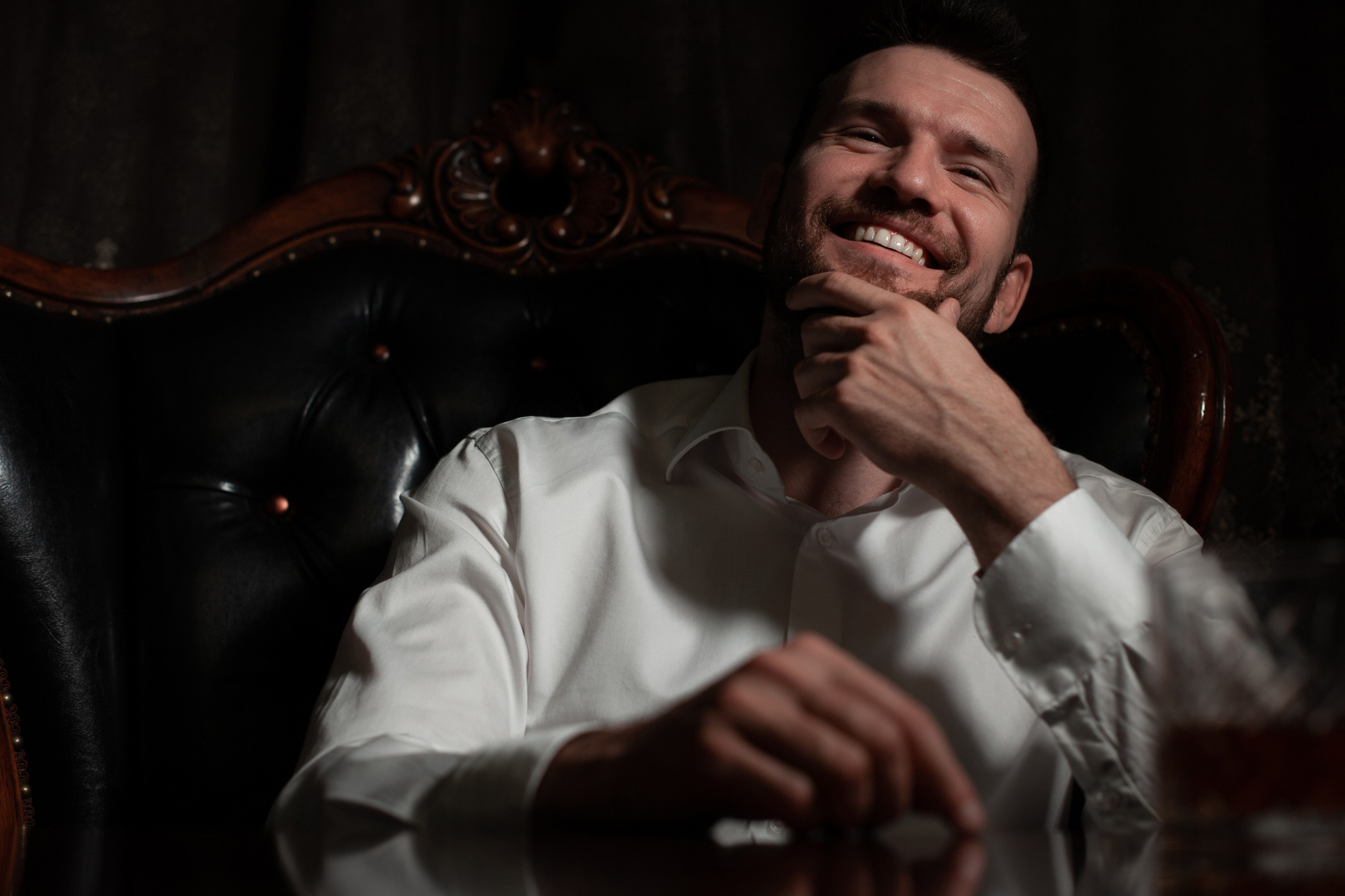 Портретный и школьный фотограф Иркутске Виктор Молчанов