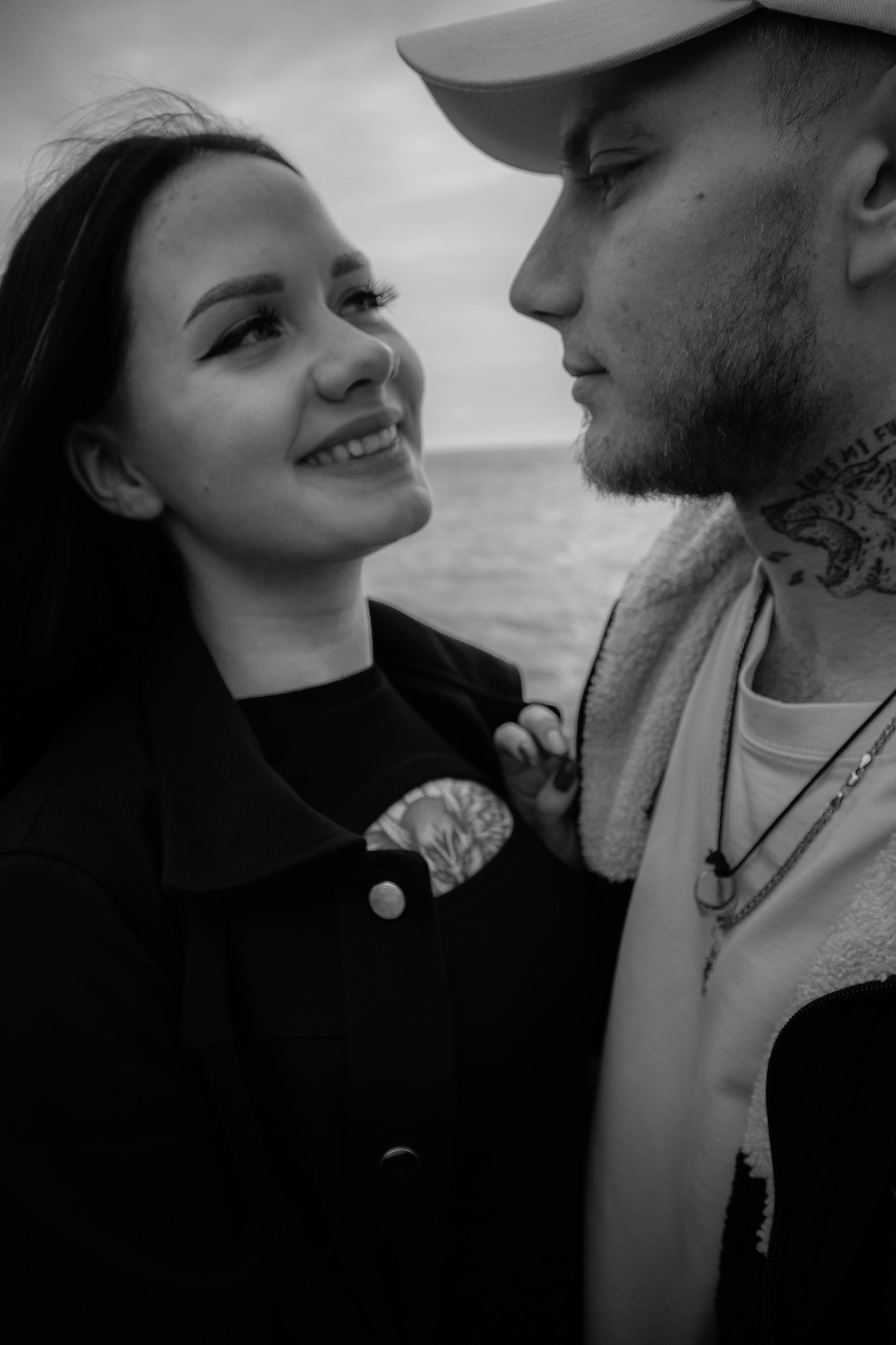 «Сердечные линии». Уличный фотограф Города N