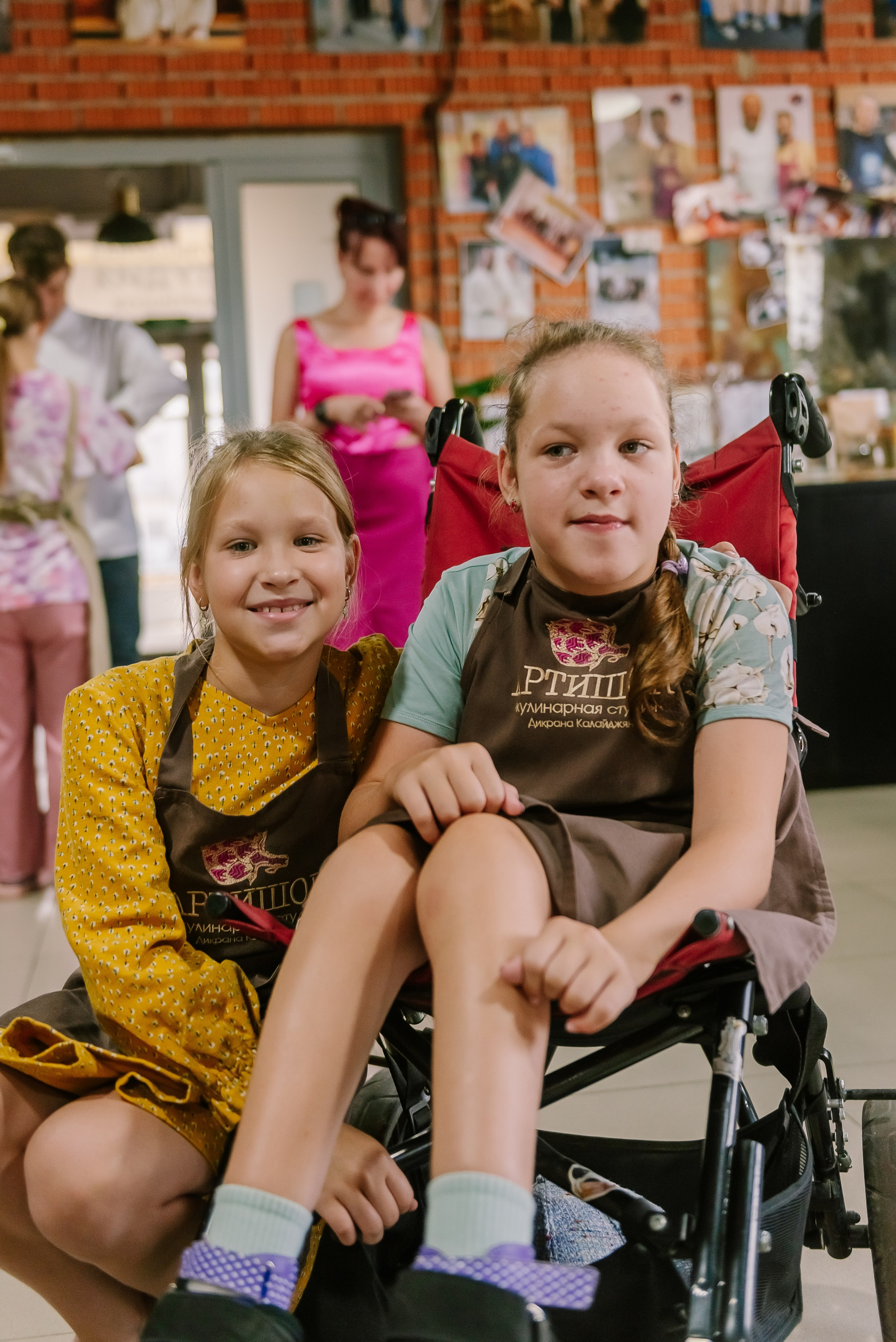 Инклюзивная кухня добра в Артишок 30. 07.35. Детский фотограф, семейный фотограф и репортажи в Кемерово