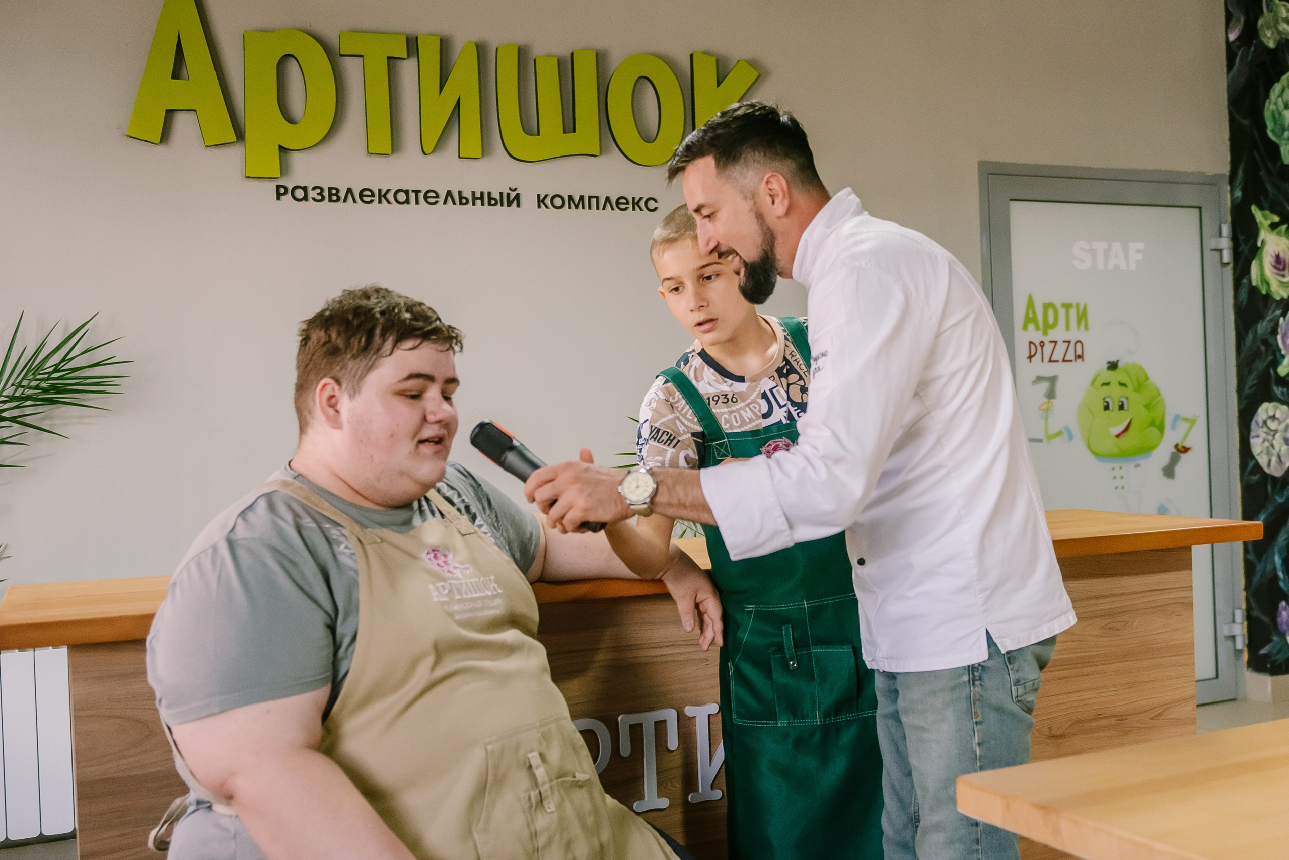Инклюзивная кухня добра в Артишок 30. 07.35. Детский фотограф, семейный фотограф и репортажи в Кемерово