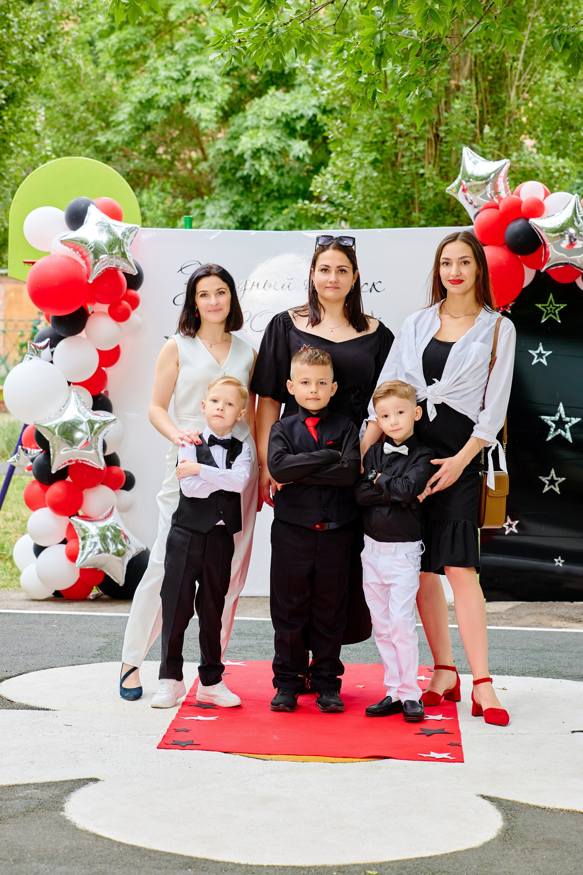 Выпускной 45 сад. Фотограф Выпускные альбомы Таганрог Сергей Коробченко