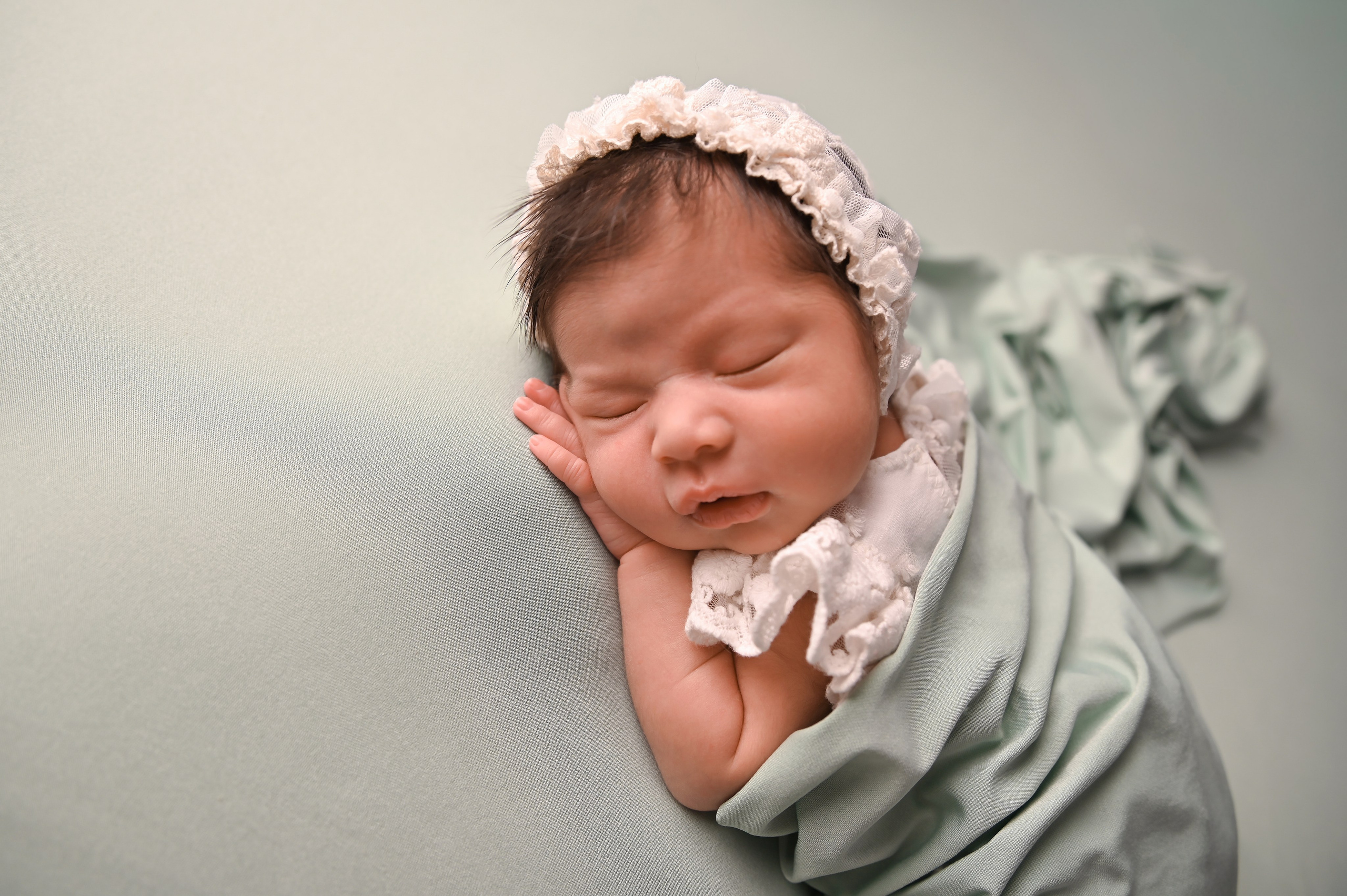 ньюборн жезказган