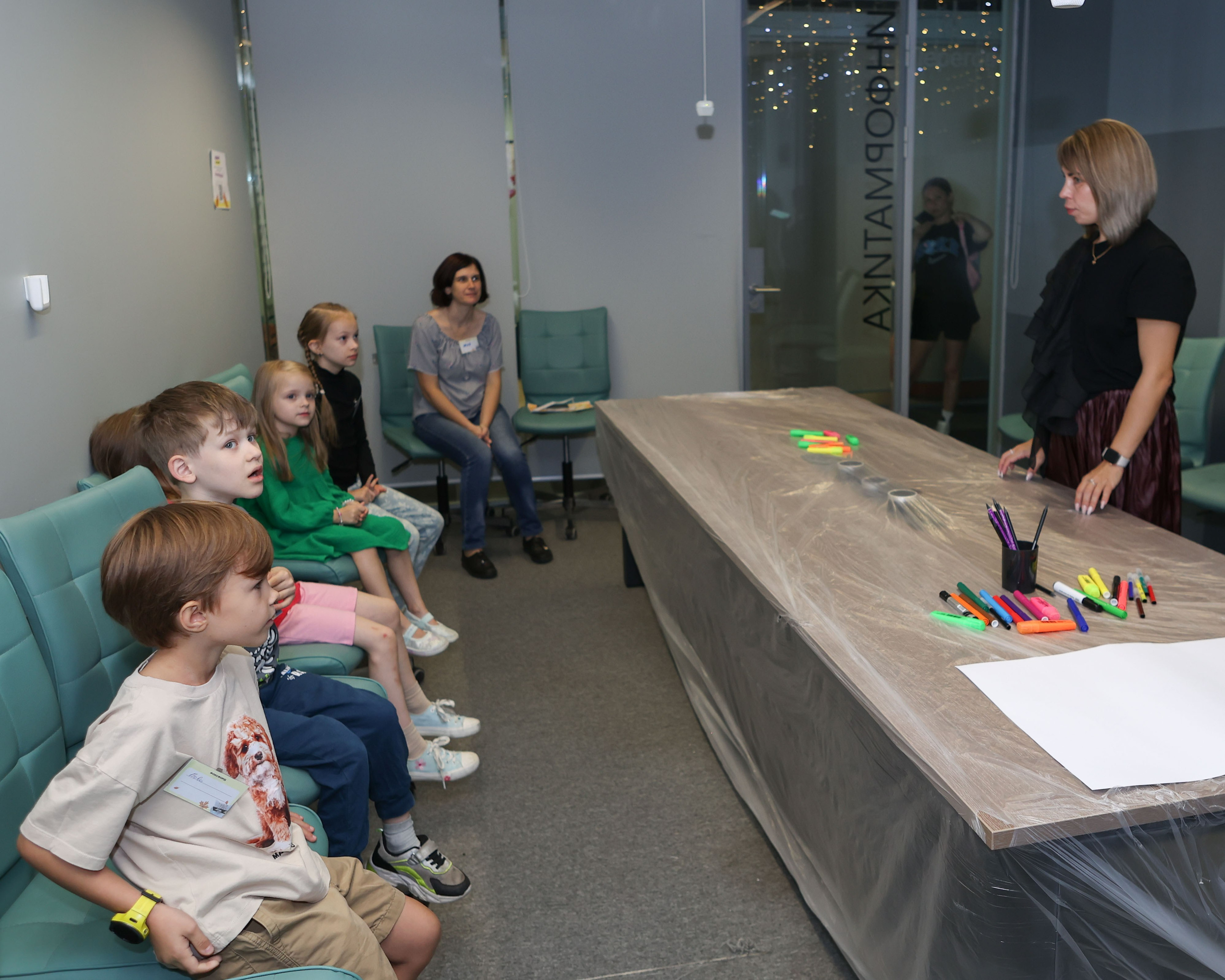 Новый учебный год в Школе Фоксфорд 1-2 классы. Выпускные альбомы и школьный фотограф в Подольске, Троицке, Щербинке, Москве и Московской области