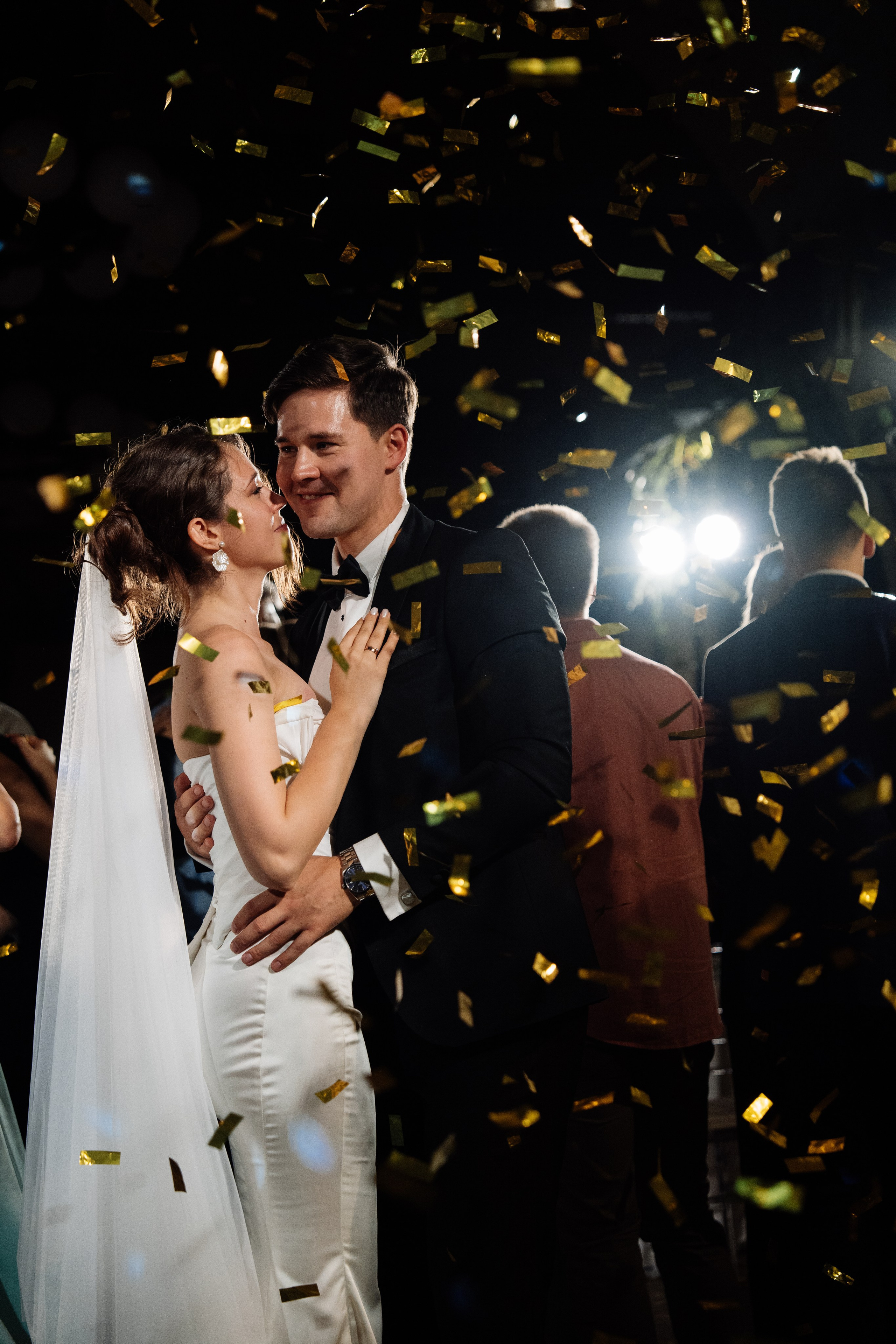 Оранжевая свадьба в гребешках. Свадебный фотограф организатор в Санкт-Петербурге Ассоль Опарина