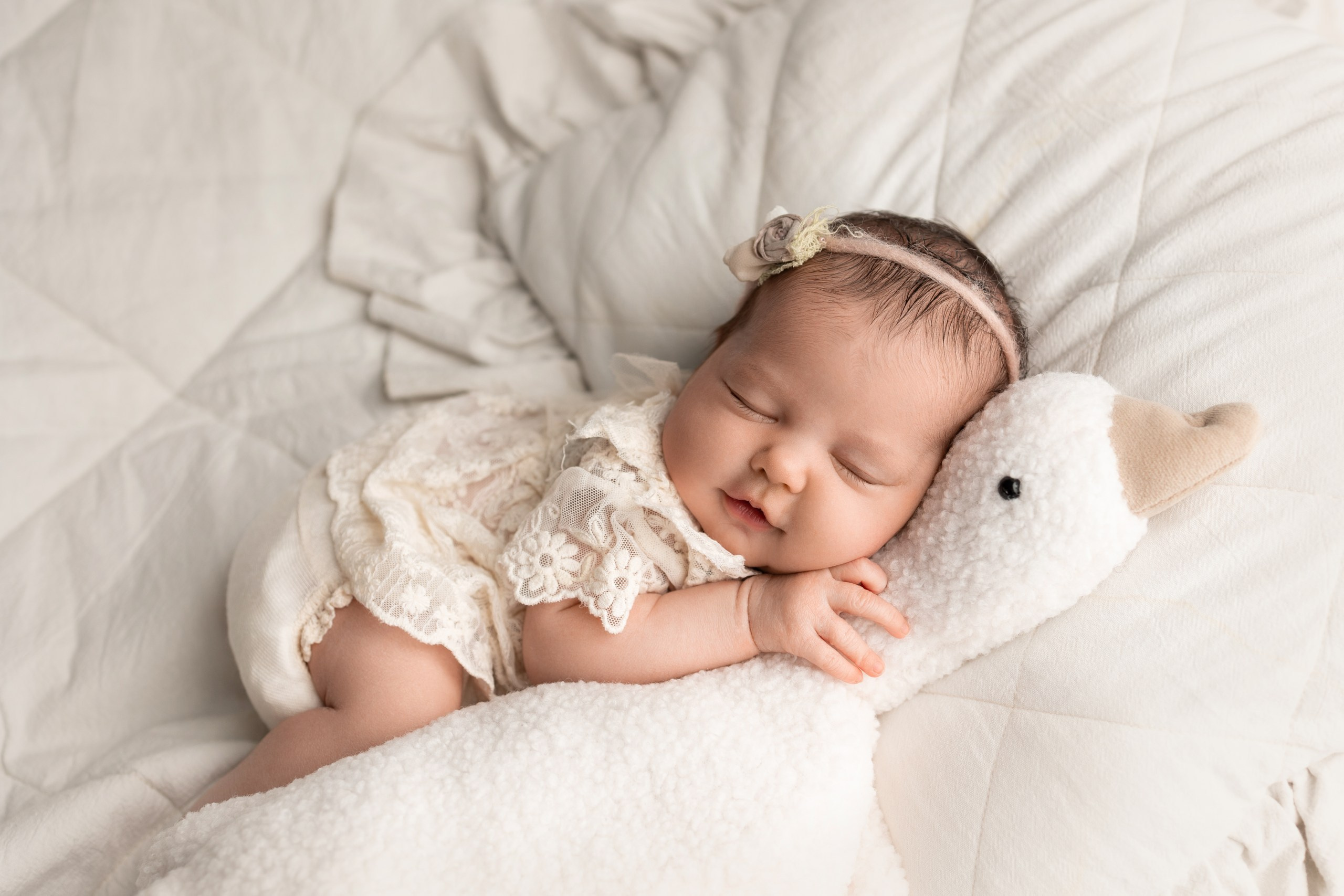 Портфолио Новорожденные - Фотограф новорожденных: искусство запечатлен. Фотограф новорожденных: волшебные моменты первых дней жизни