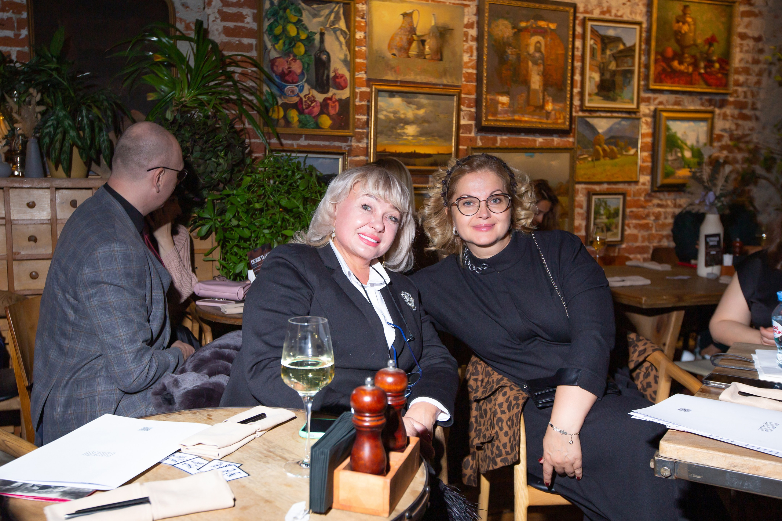 Клуб «Горожане». Свадебный фотограф Анастасия Багдасарян