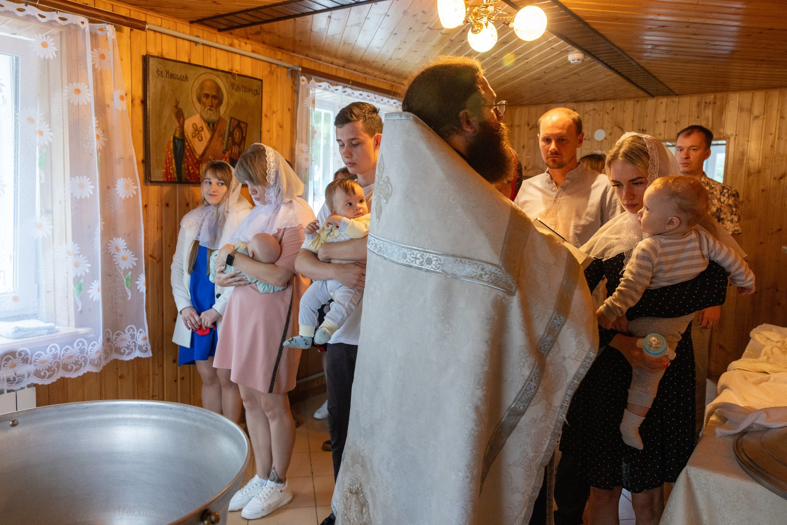 Образец репортажа крещения оригиналы, без искажений, без вспышки, светосильная оптика!. Фотограф в Туле Крупский АнДРей. Фотостудия «КАДР71» в Туле