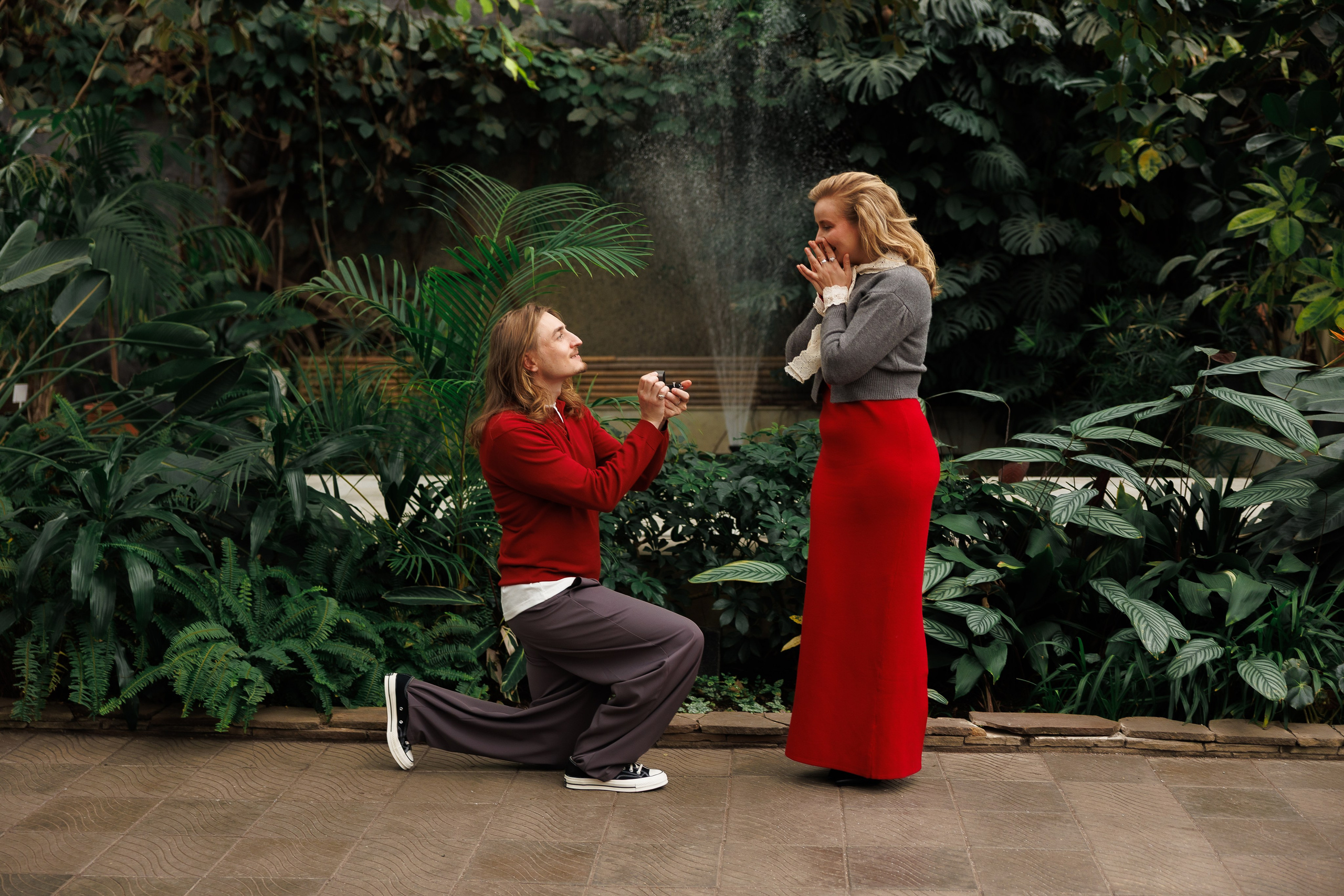 Предложение в оранжерее. Свадебный и семейный фотограф в Москве Красинская Мария