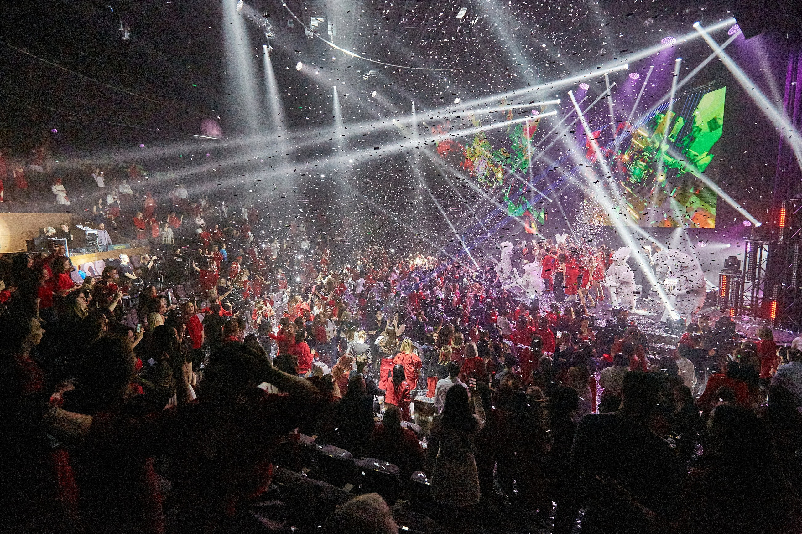 Будущий Я. Проект Марии Галантер. Фотографирую масштабные события, людей и их истории по всему миру. Константин Трубников